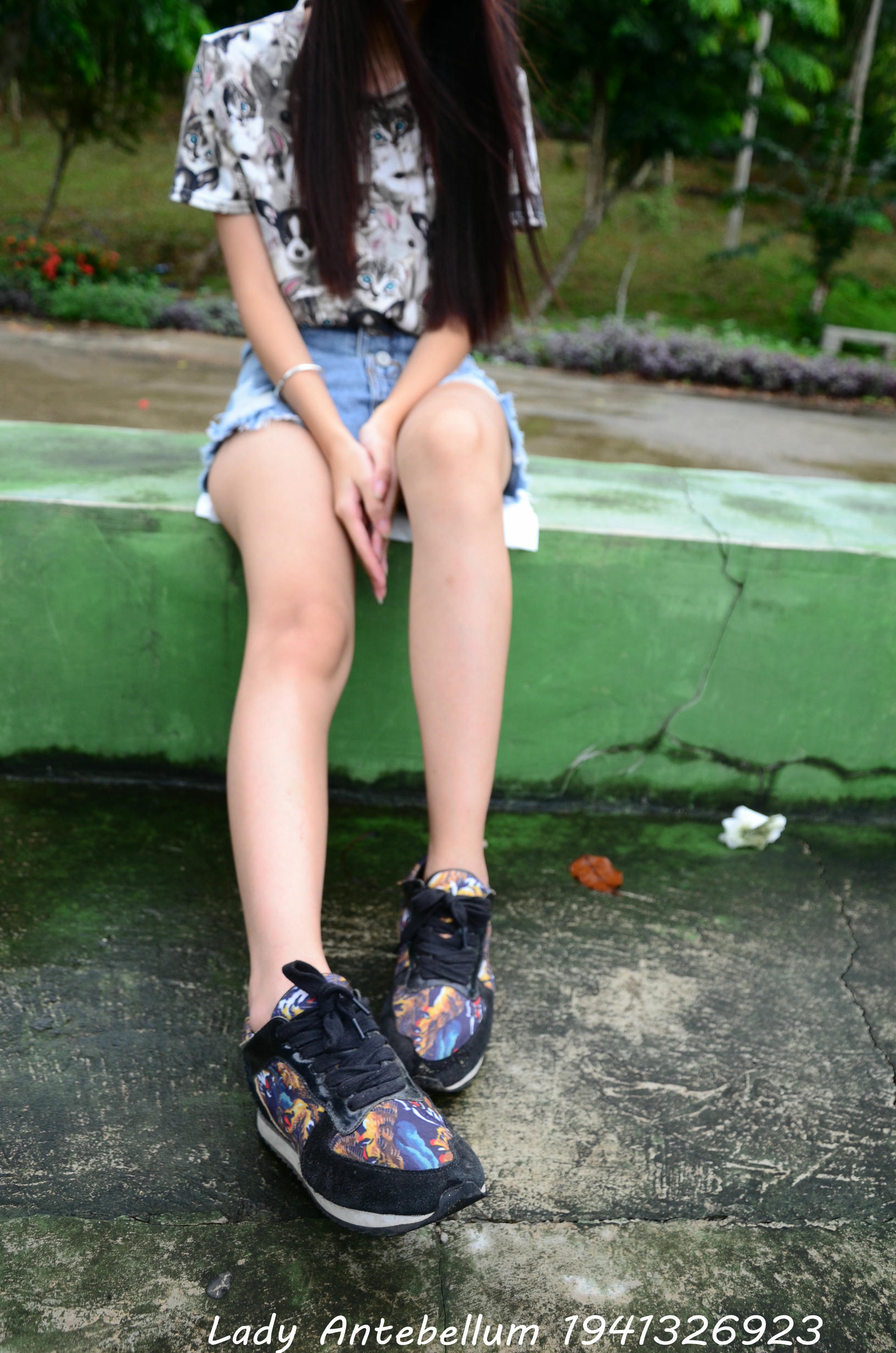 [战前女神] 恋足美腿棉袜女神级摄影套图 131 [140P+247M]_第1集