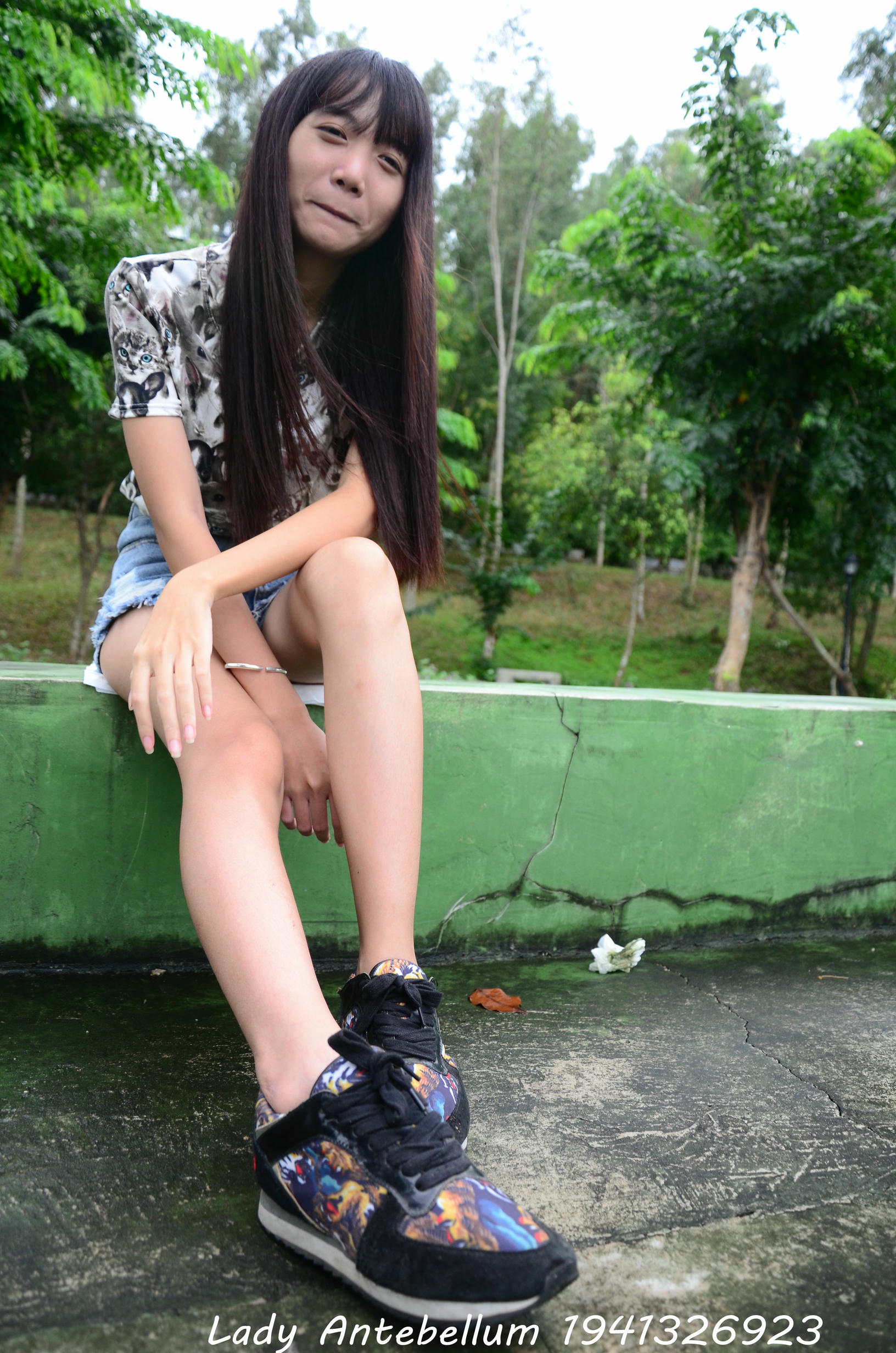 [战前女神] 恋足美腿棉袜女神级摄影套图 131 [140P+247M]_第1集