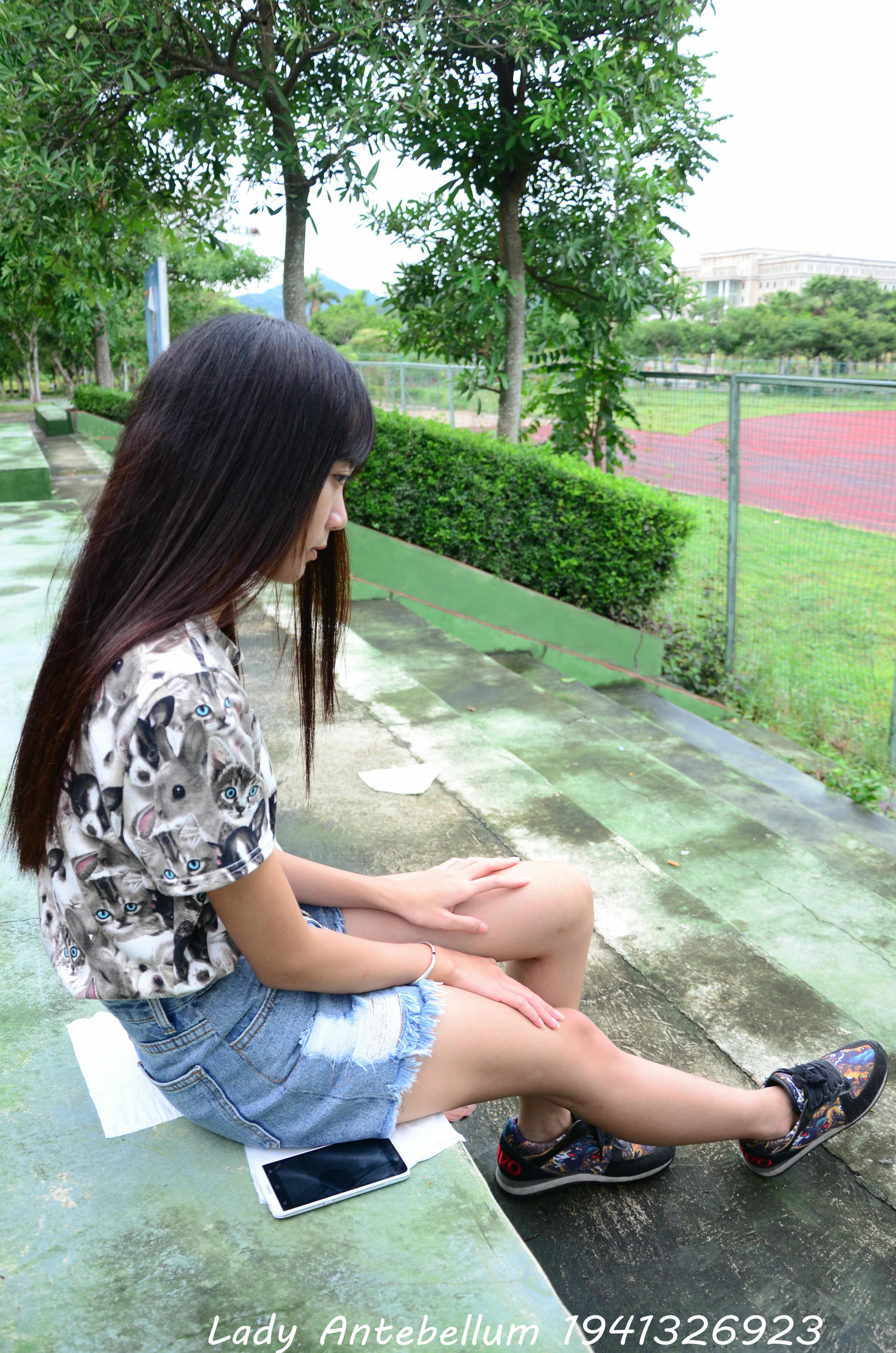 [战前女神] 恋足美腿棉袜女神级摄影套图 131 [140P+247M]_第2集