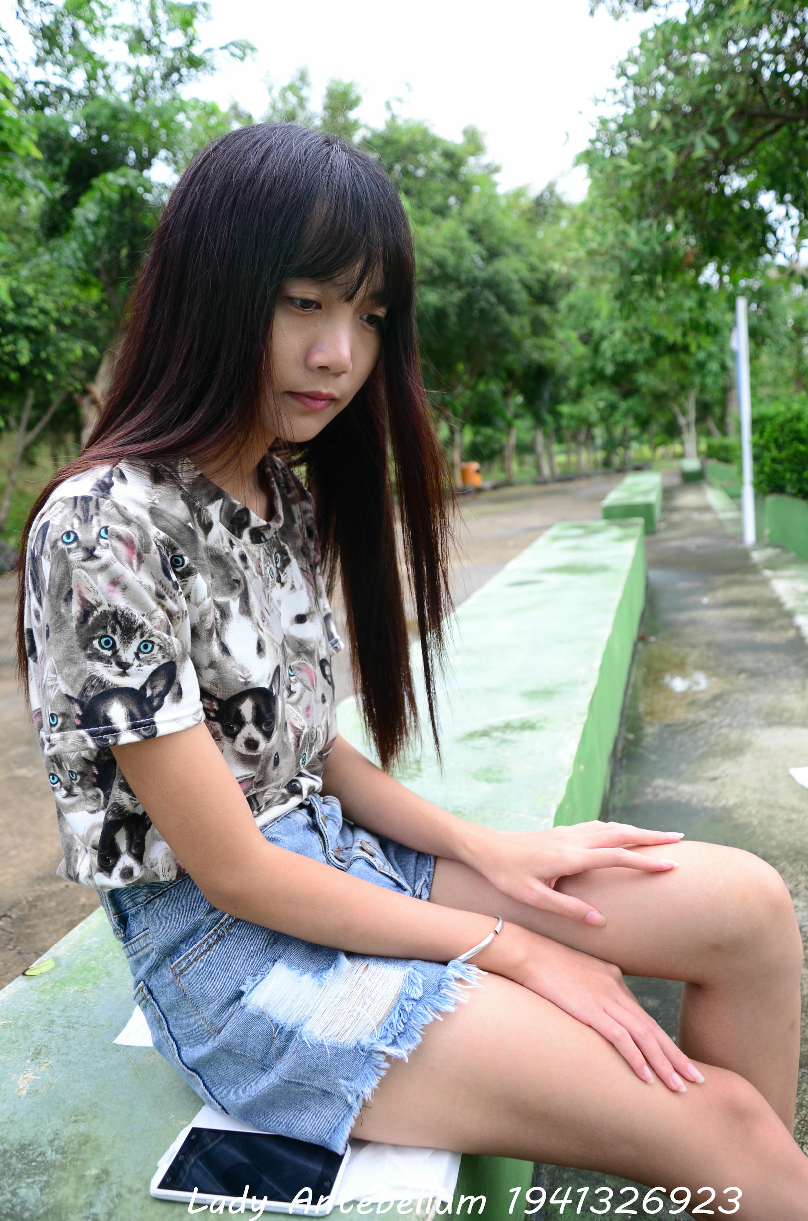 [战前女神] 恋足美腿棉袜女神级摄影套图 131 [140P+247M]_第2集