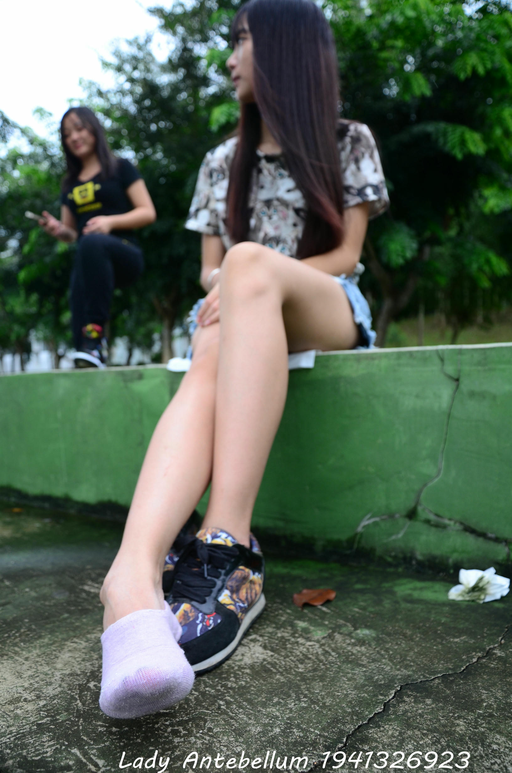 [战前女神] 恋足美腿棉袜女神级摄影套图 131 [140P+247M]_第5集