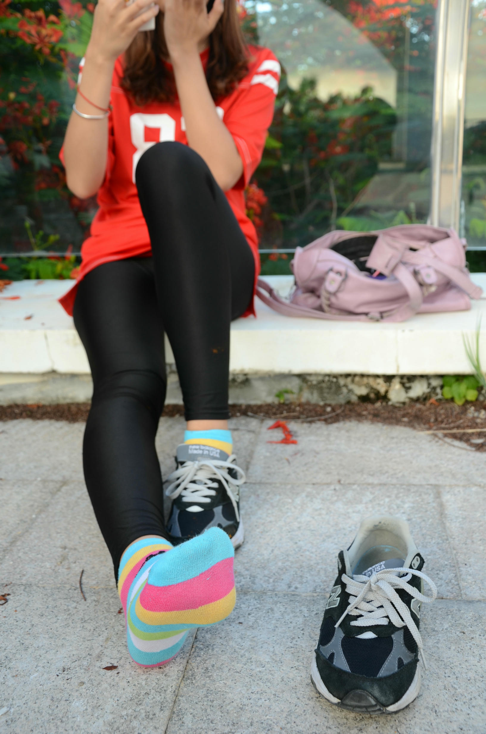 [战前女神] 恋足美腿棉袜女神级摄影套图 132 [102P+243M]_第1集