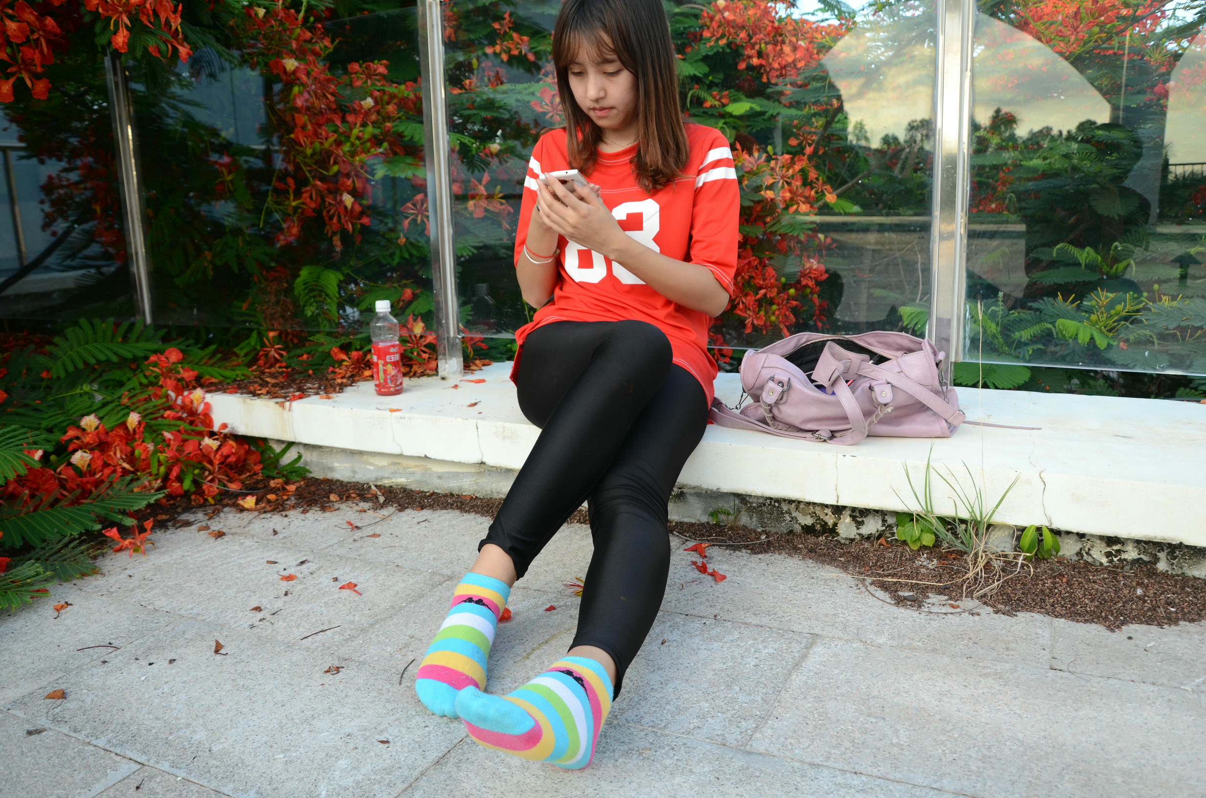 [战前女神] 恋足美腿棉袜女神级摄影套图 132 [102P+243M]_第3集