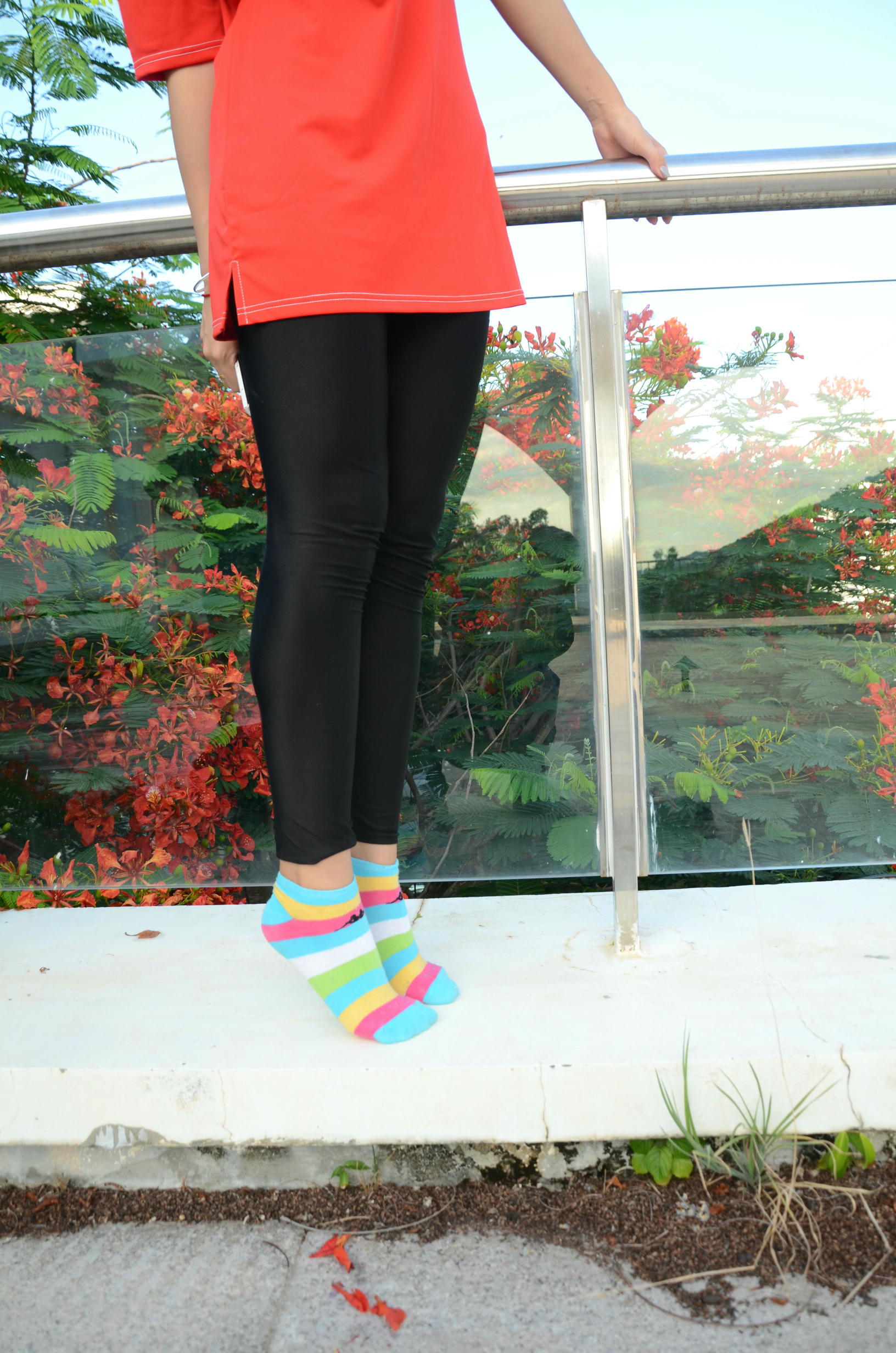 [战前女神] 恋足美腿棉袜女神级摄影套图 132 [102P+243M]_第3集