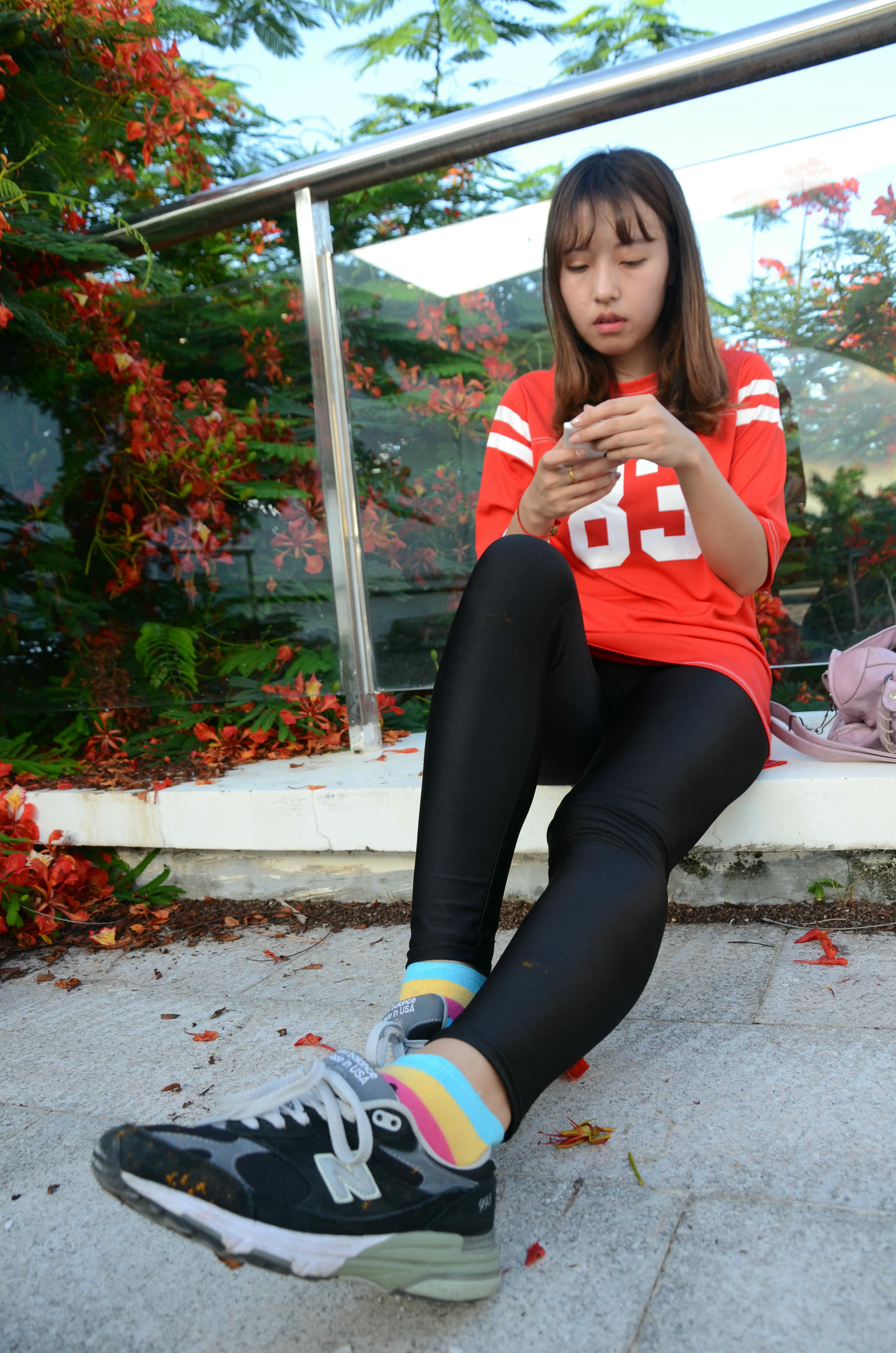 [战前女神] 恋足美腿棉袜女神级摄影套图 132 [102P+243M]_第1集