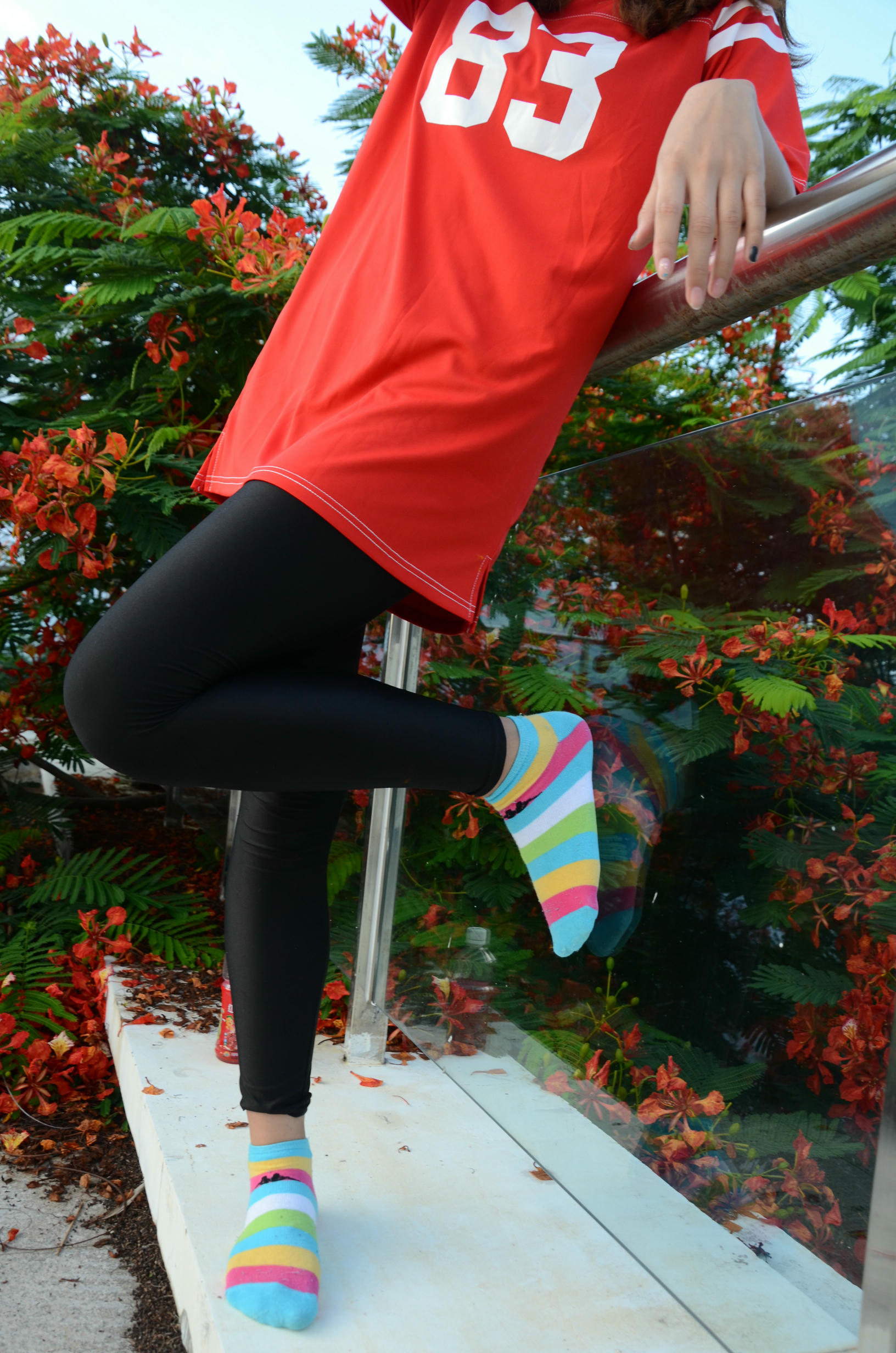 [战前女神] 恋足美腿棉袜女神级摄影套图 132 [102P+243M]_第3集