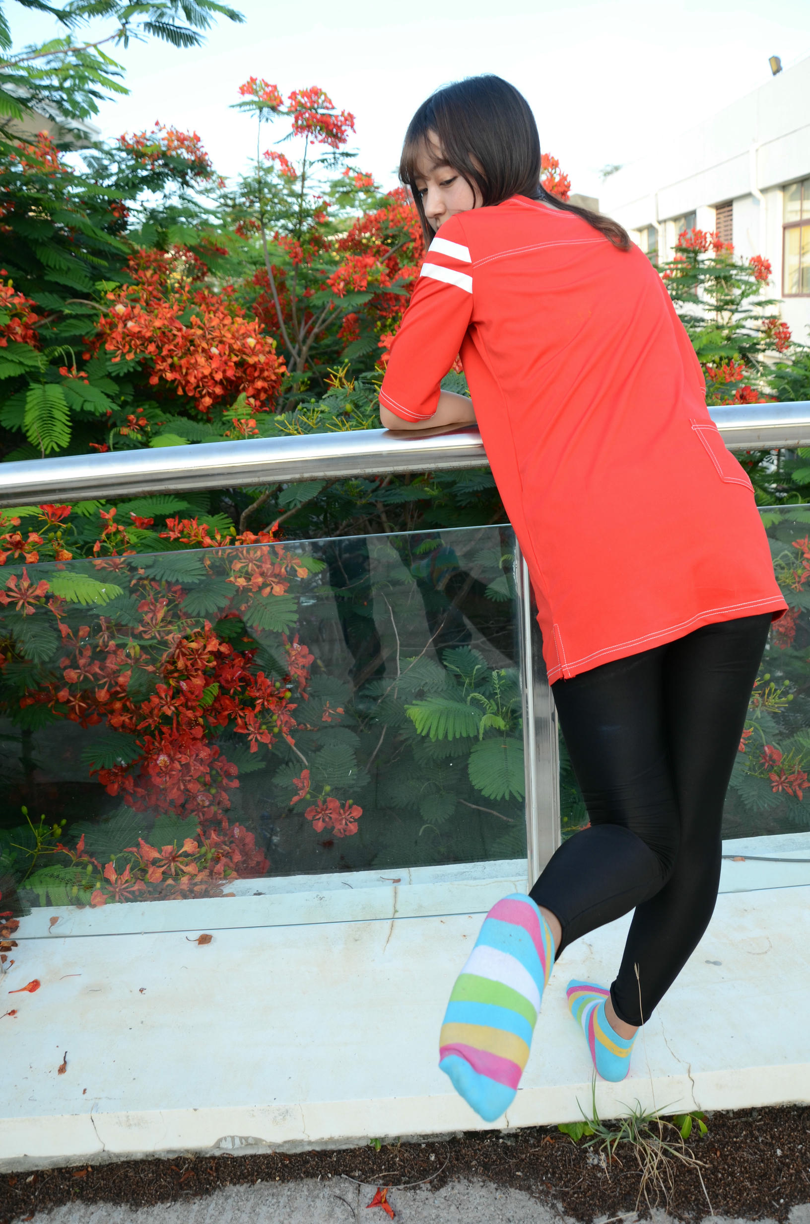 [战前女神] 恋足美腿棉袜女神级摄影套图 132 [102P+243M]_第4集