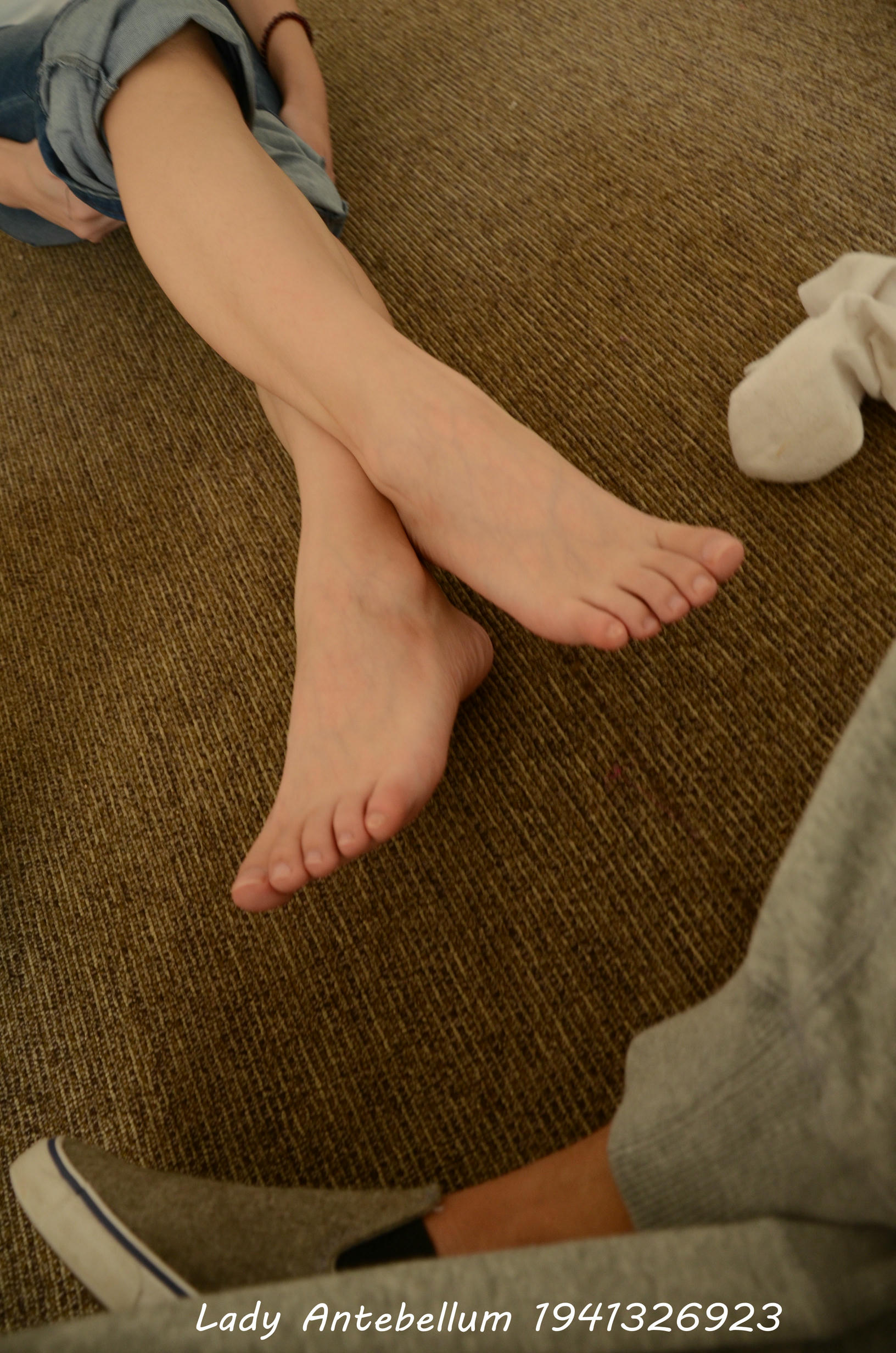 [战前女神] 恋足美腿棉袜女神级摄影套图 134 [221P+352M]_第10集