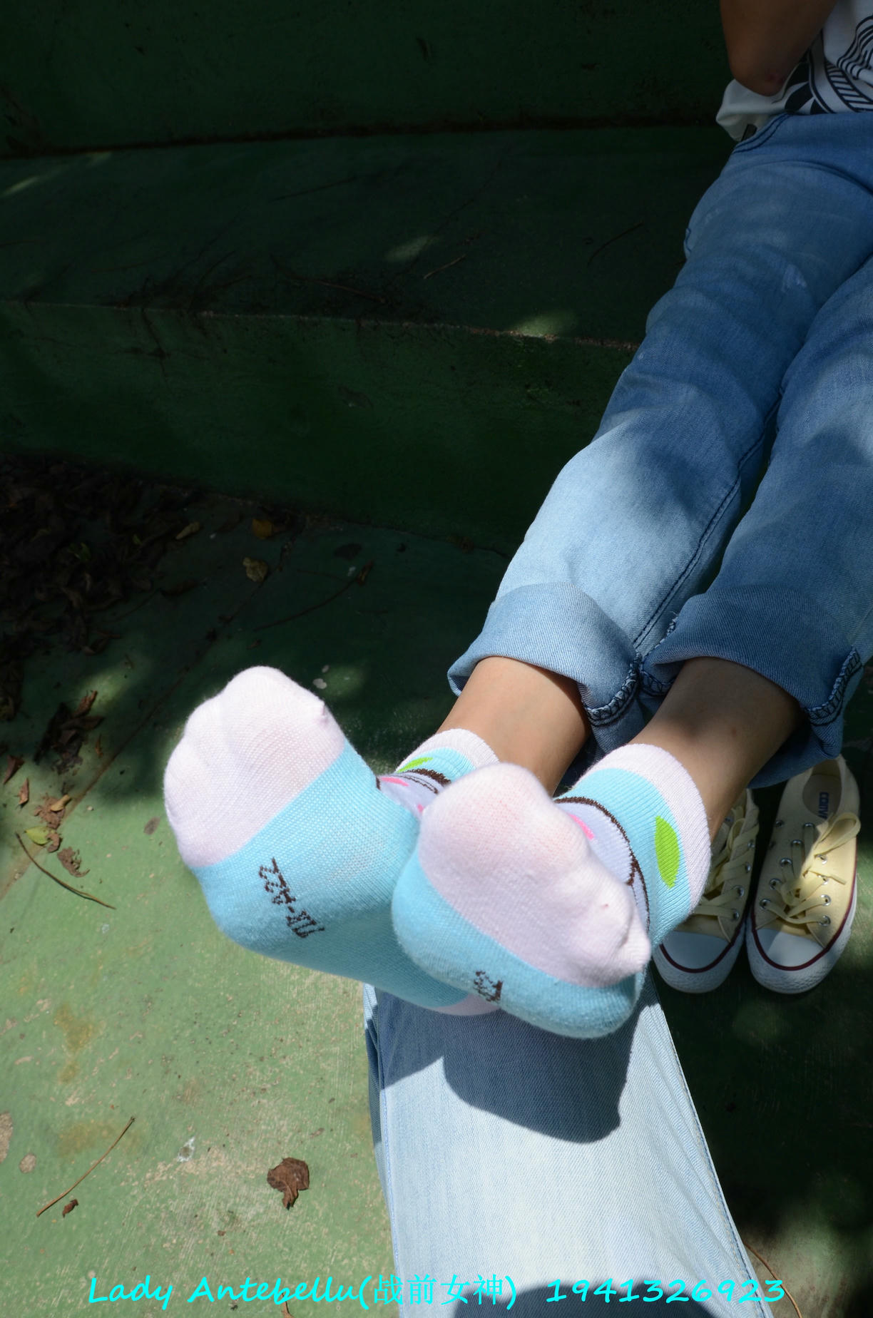 [战前女神] 恋足美腿棉袜女神级摄影套图 135 [232P+338M]_第6集