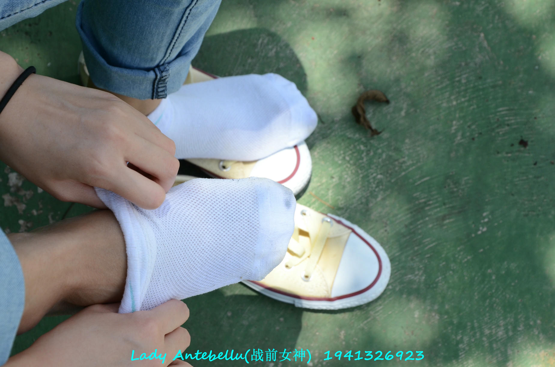 [战前女神] 恋足美腿棉袜女神级摄影套图 135 [232P+338M]_第7集