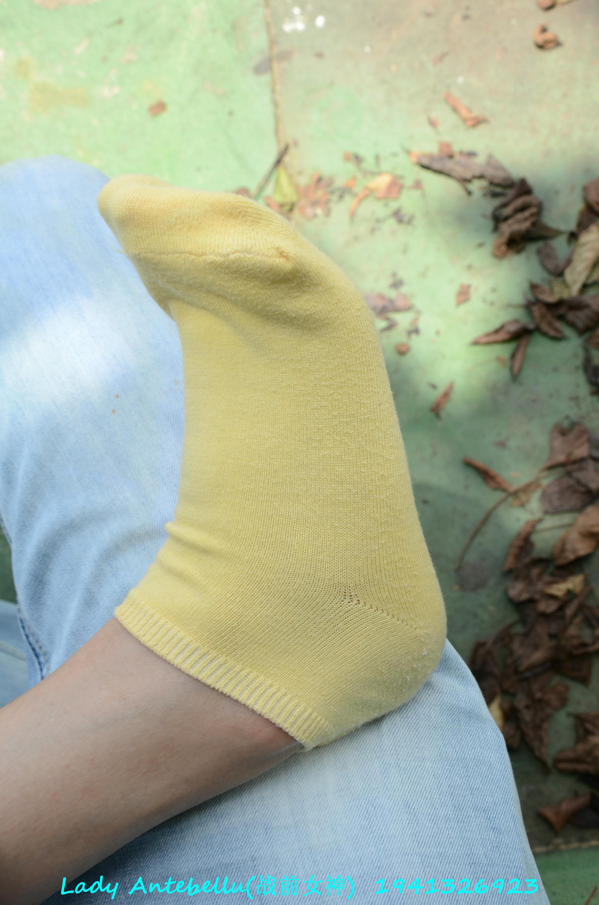 [战前女神] 恋足美腿棉袜女神级摄影套图 135 [232P+338M]_第9集