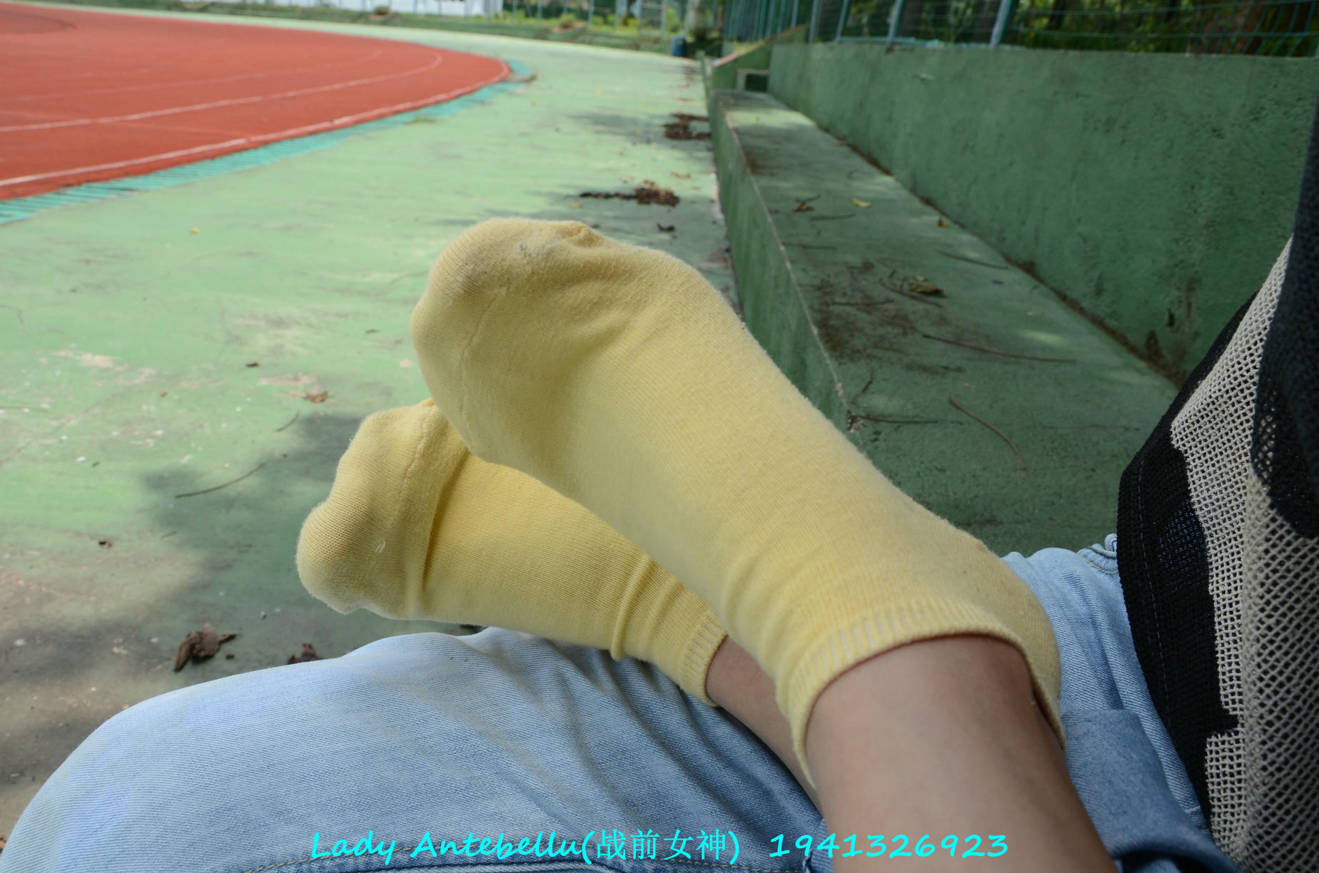 [战前女神] 恋足美腿棉袜女神级摄影套图 135 [232P+338M]_第9集