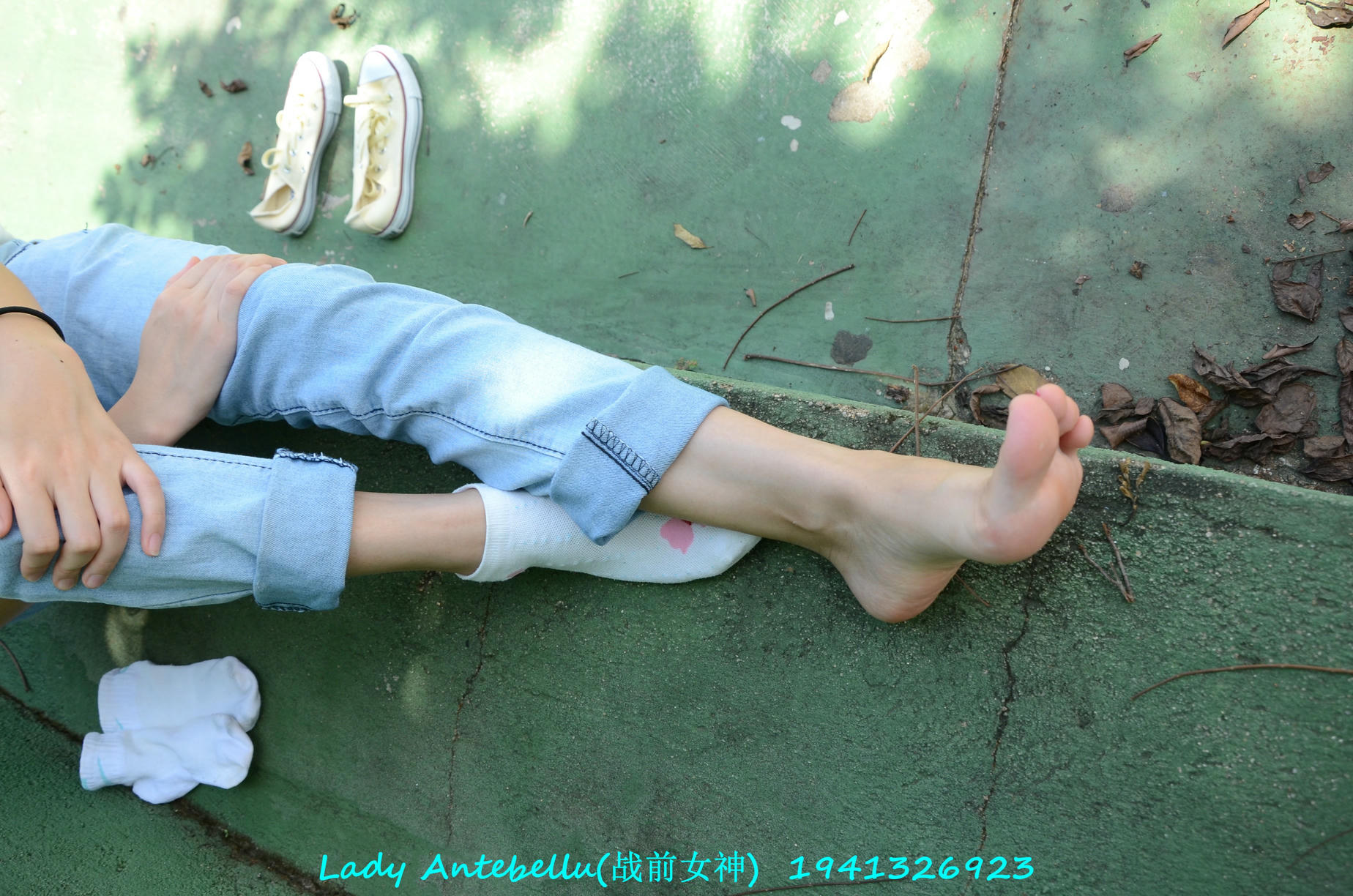 [战前女神] 恋足美腿棉袜女神级摄影套图 135 [232P+338M]_第11集