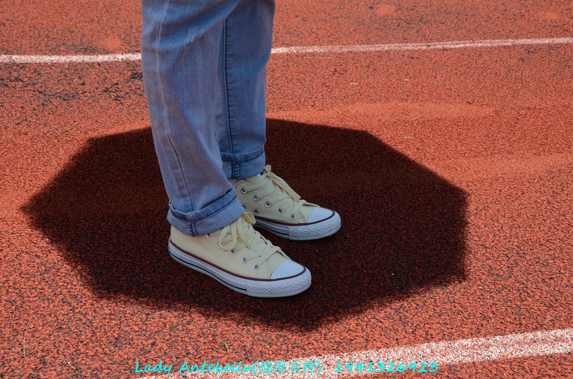 [战前女神] 恋足美腿棉袜女神级摄影套图 135 [232P+338M]_第1集