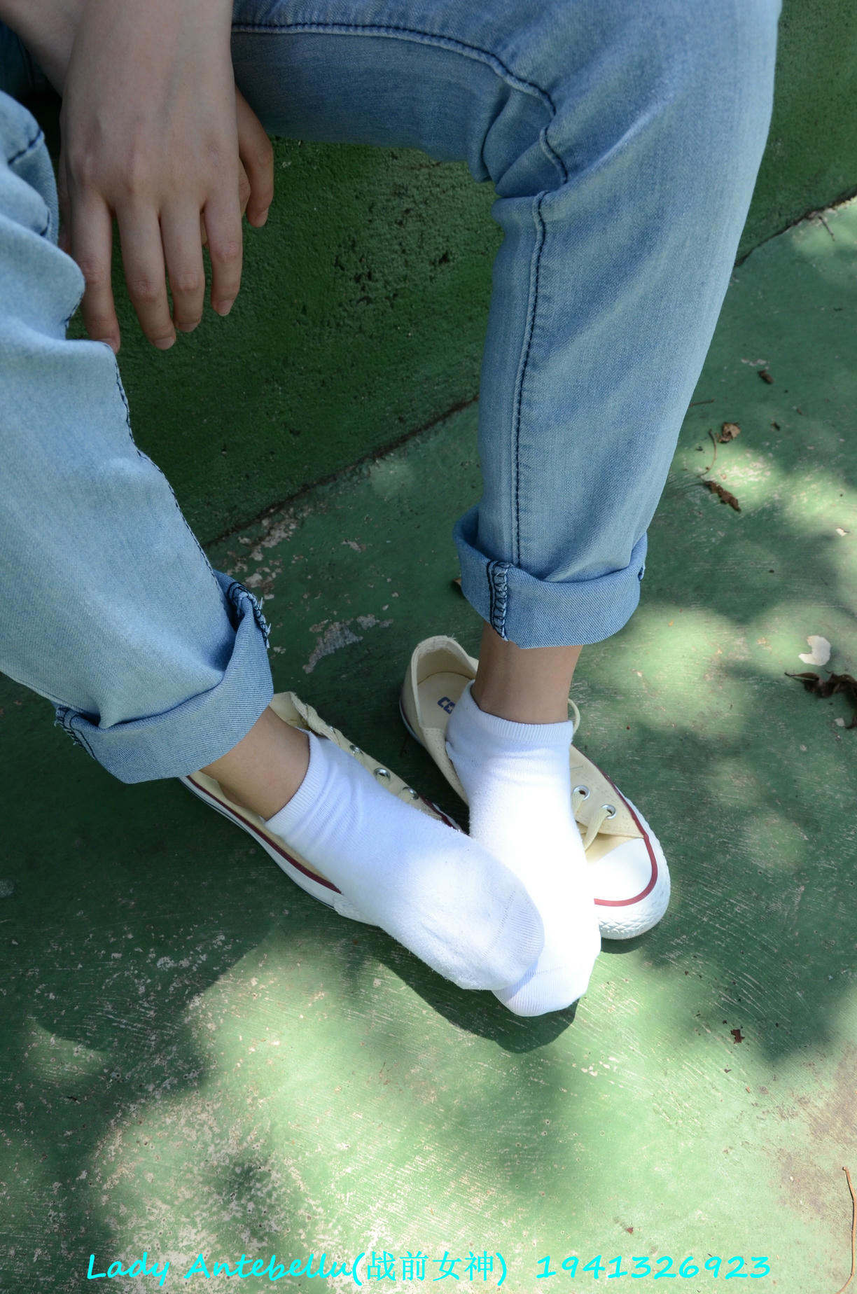 [战前女神] 恋足美腿棉袜女神级摄影套图 135 [232P+338M]_第3集