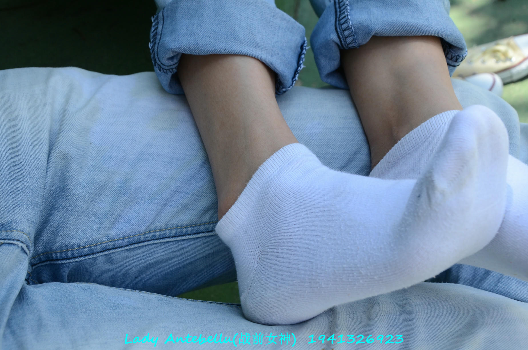 [战前女神] 恋足美腿棉袜女神级摄影套图 135 [232P+338M]_第4集