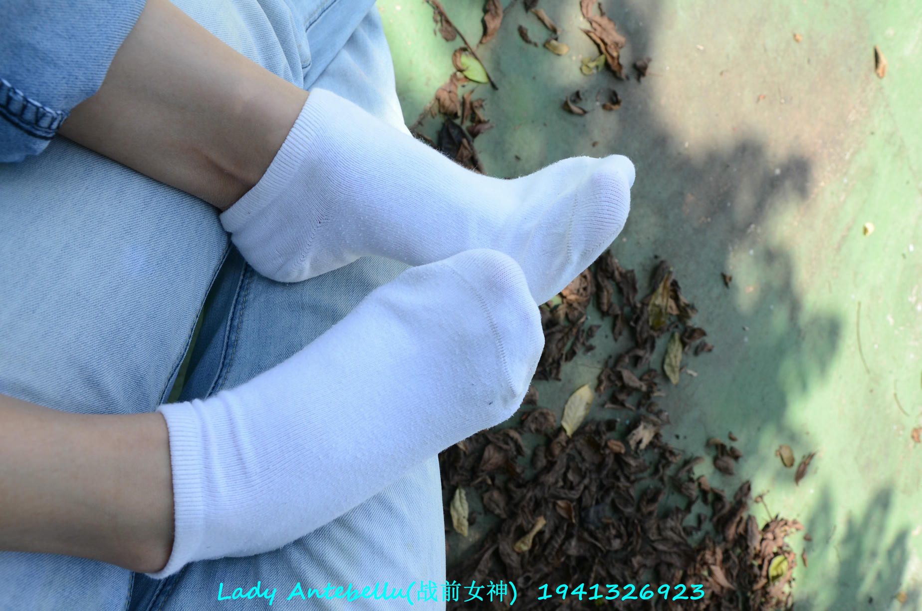 [战前女神] 恋足美腿棉袜女神级摄影套图 135 [232P+338M]_第4集