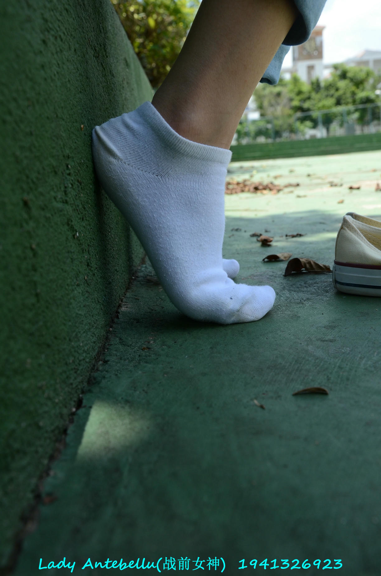 [战前女神] 恋足美腿棉袜女神级摄影套图 135 [232P+338M]_第4集