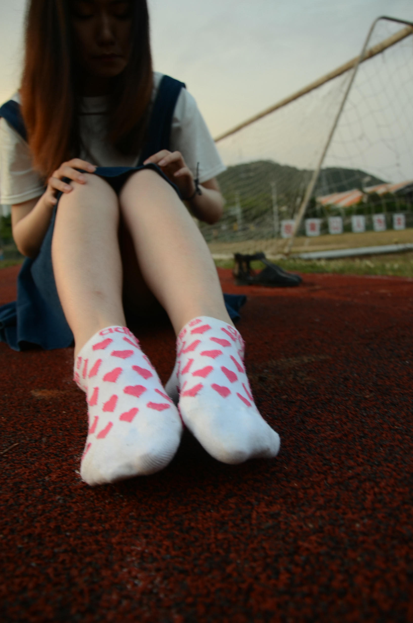 [战前女神] 恋足美腿棉袜女神级摄影套图 138 [115P+274M]_第6集