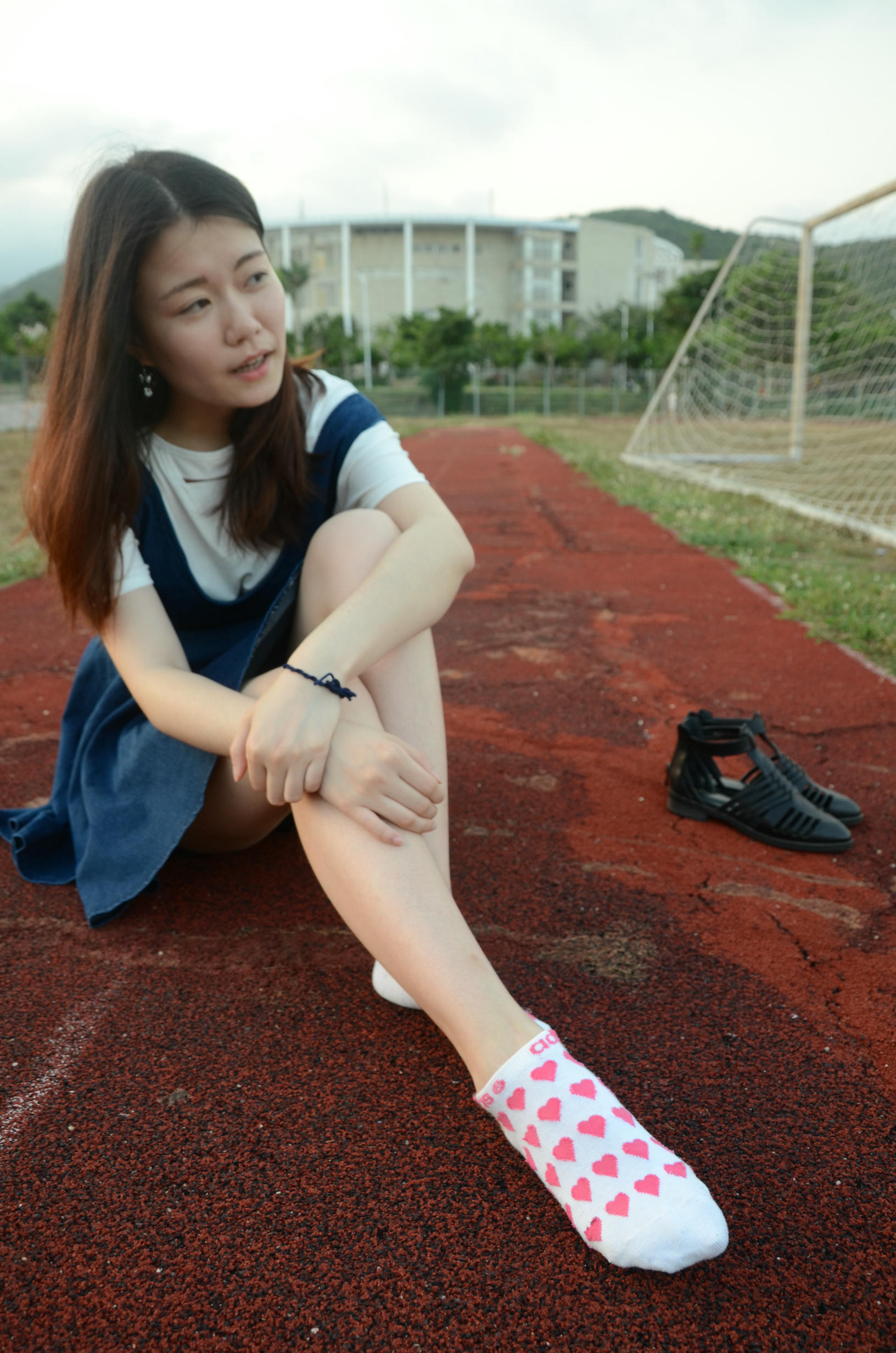 [战前女神] 恋足美腿棉袜女神级摄影套图 138 [115P+274M]_第4集