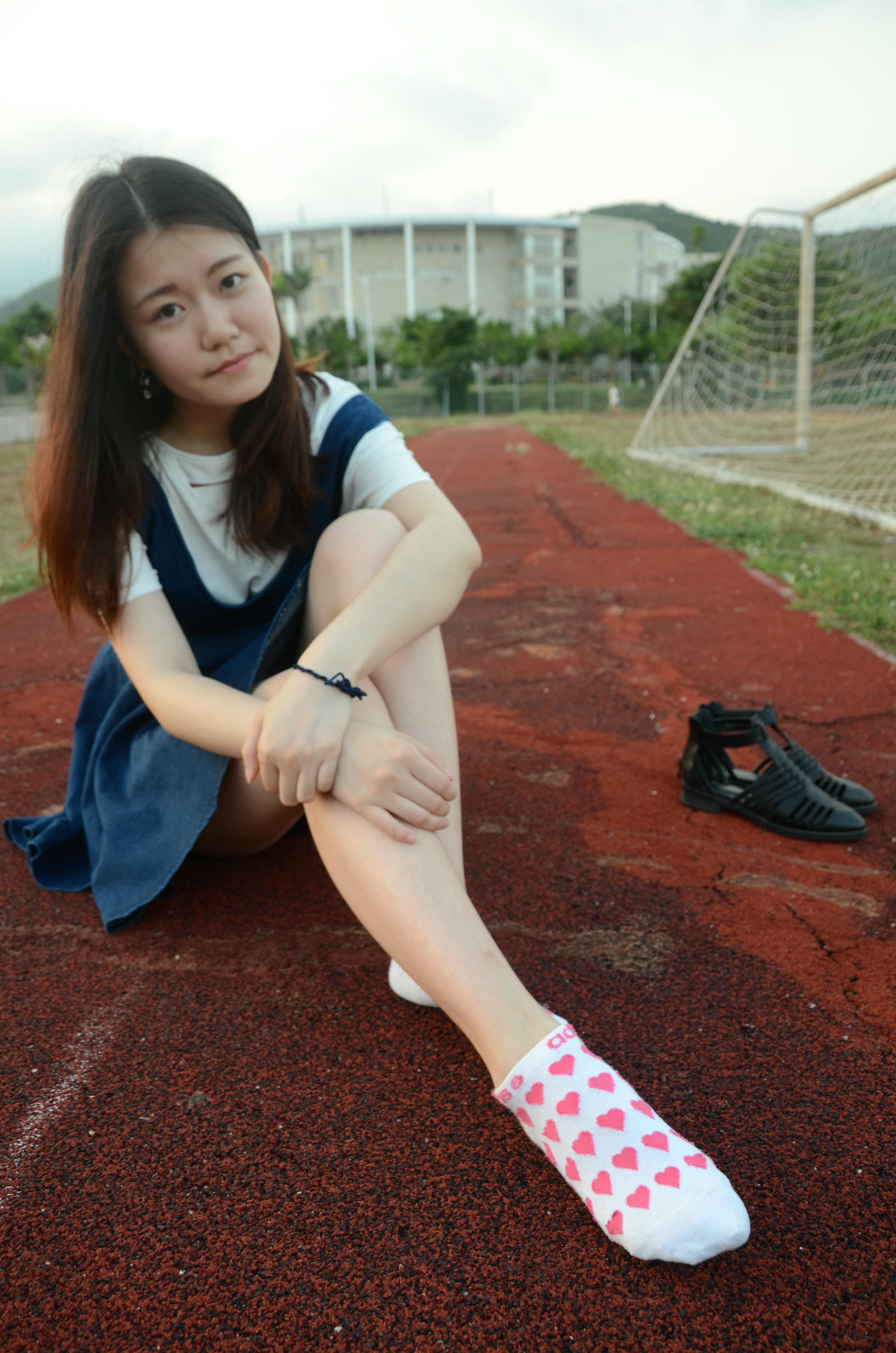 [战前女神] 恋足美腿棉袜女神级摄影套图 138 [115P+274M]_第4集