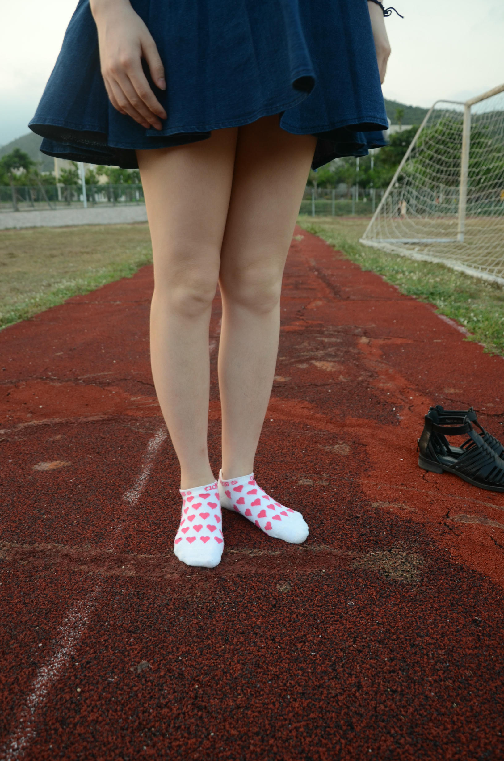 [战前女神] 恋足美腿棉袜女神级摄影套图 138 [115P+274M]_第4集