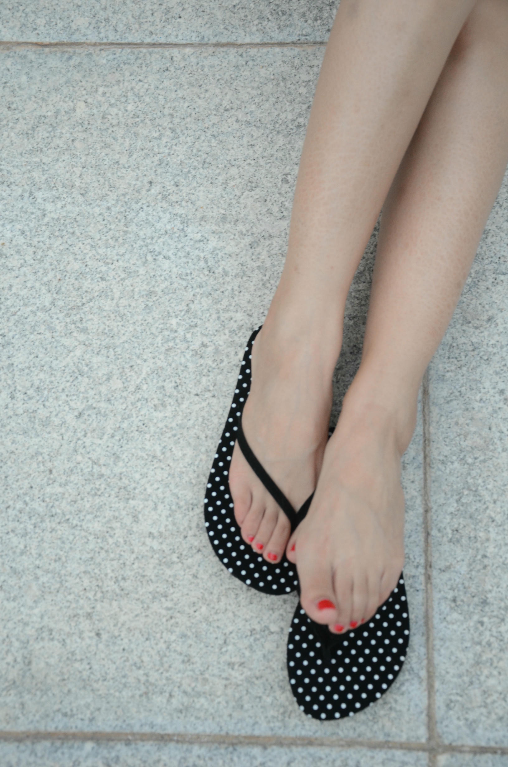 [战前女神] 恋足美腿棉袜女神级摄影套图 139 [122P+187M]_第1集