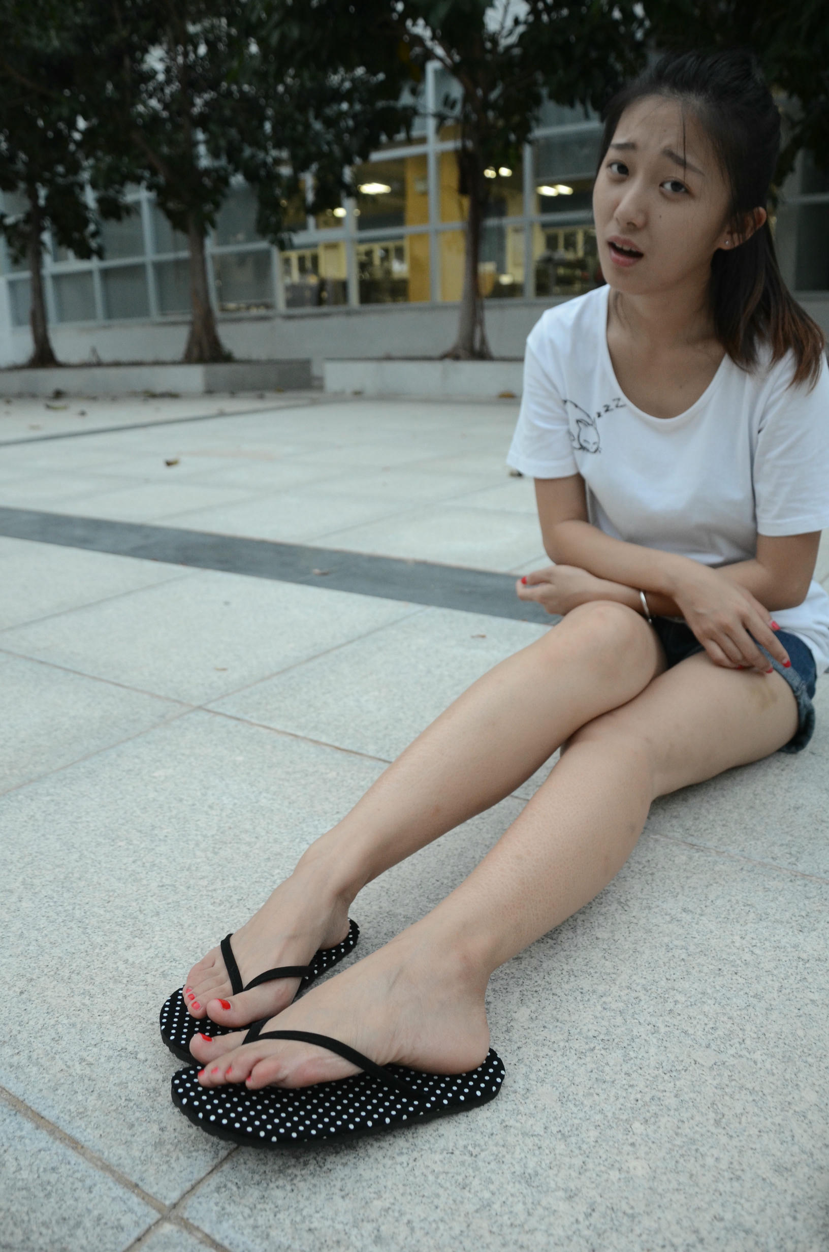 [战前女神] 恋足美腿棉袜女神级摄影套图 139 [122P+187M]_第6集