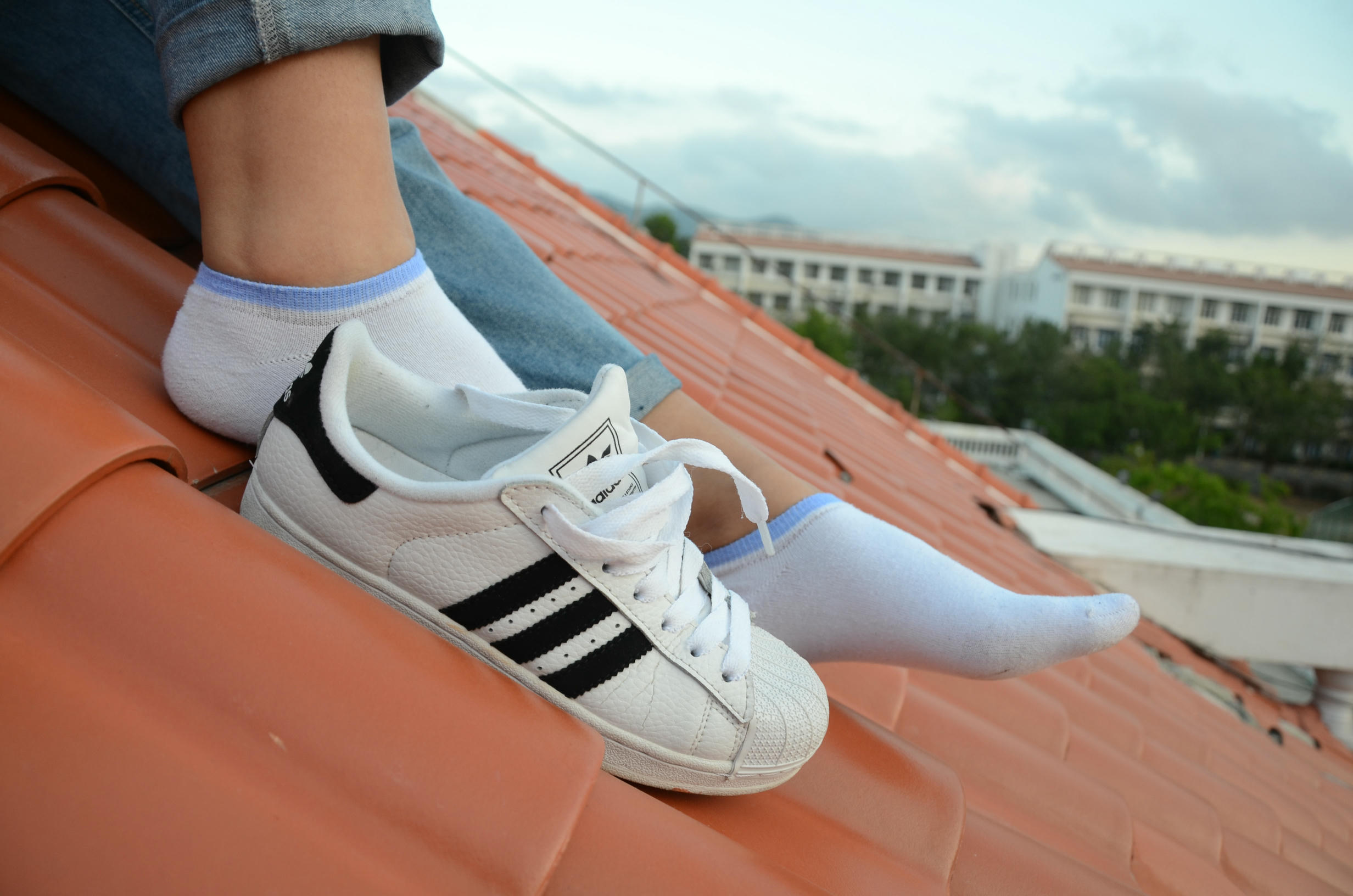 [战前女神] 恋足美腿棉袜女神级摄影套图 141 [103P+187M]_第2集