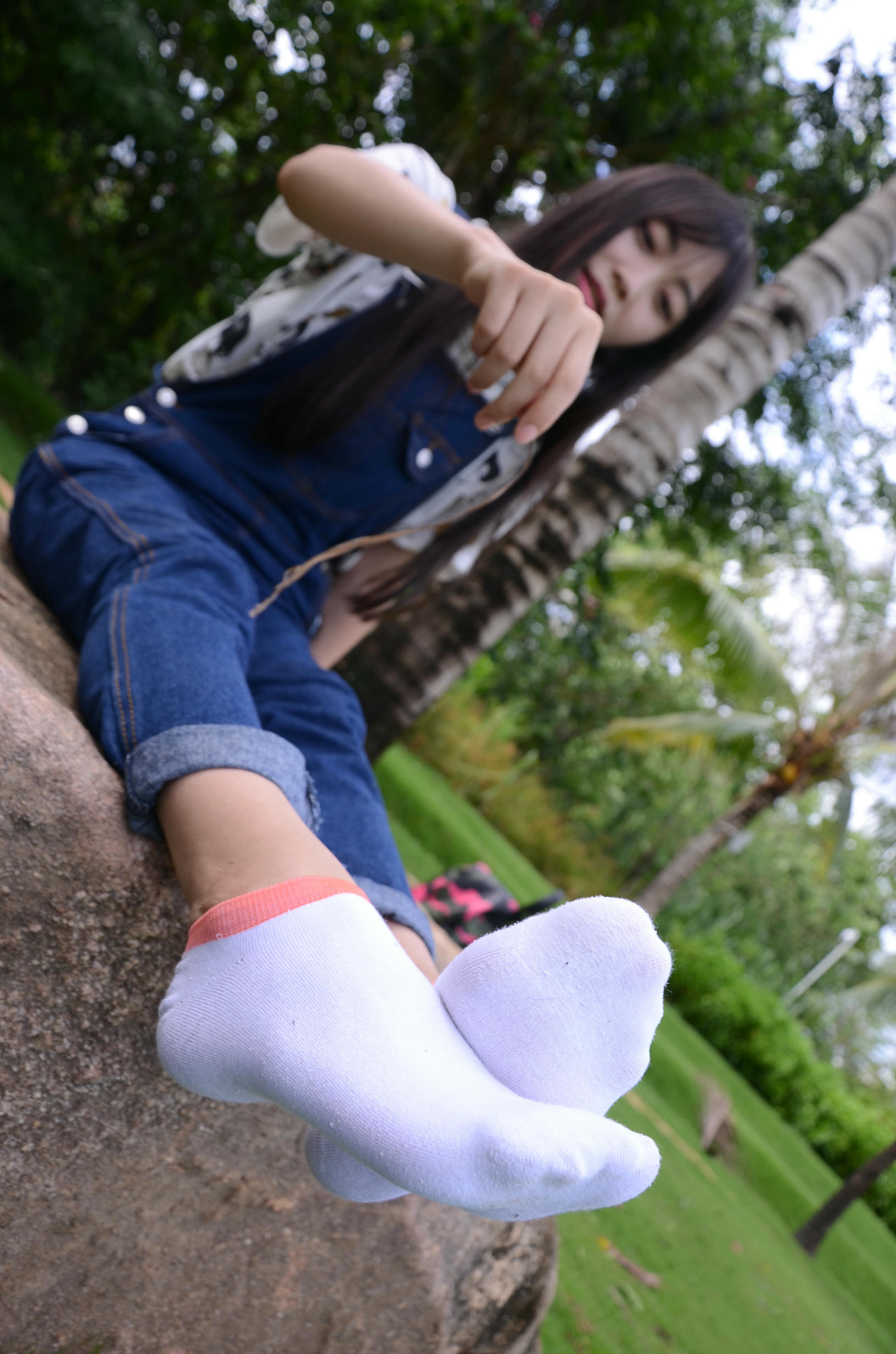 [战前女神] 恋足美腿棉袜女神级摄影套图 142 [272P+767M]_第6集