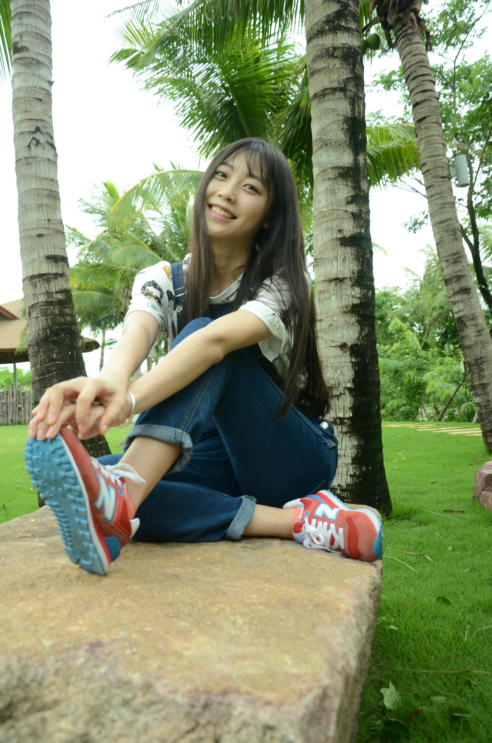 [战前女神] 恋足美腿棉袜女神级摄影套图 142 [272P+767M]_第1集