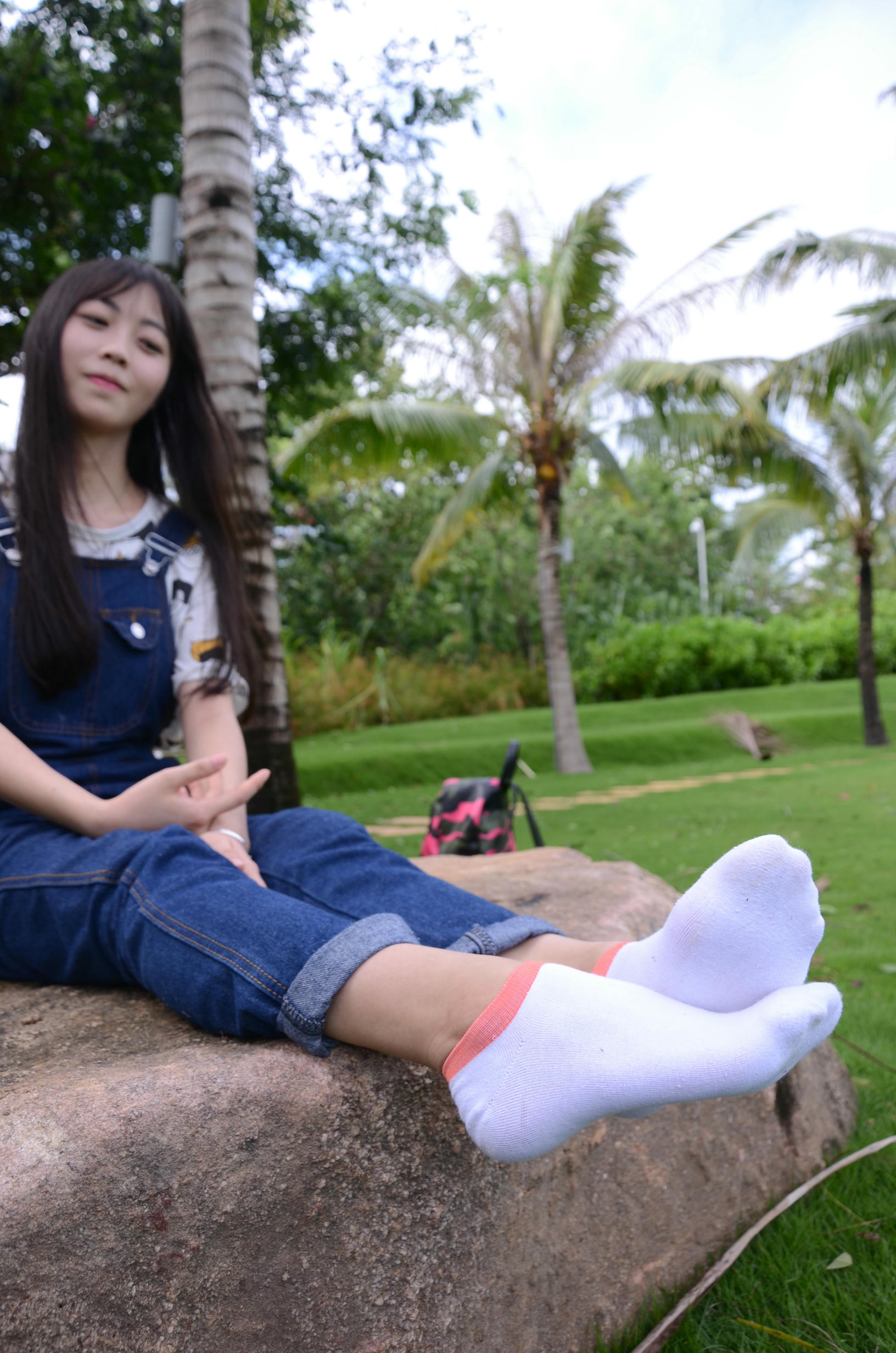 [战前女神] 恋足美腿棉袜女神级摄影套图 142 [272P+767M]_第6集