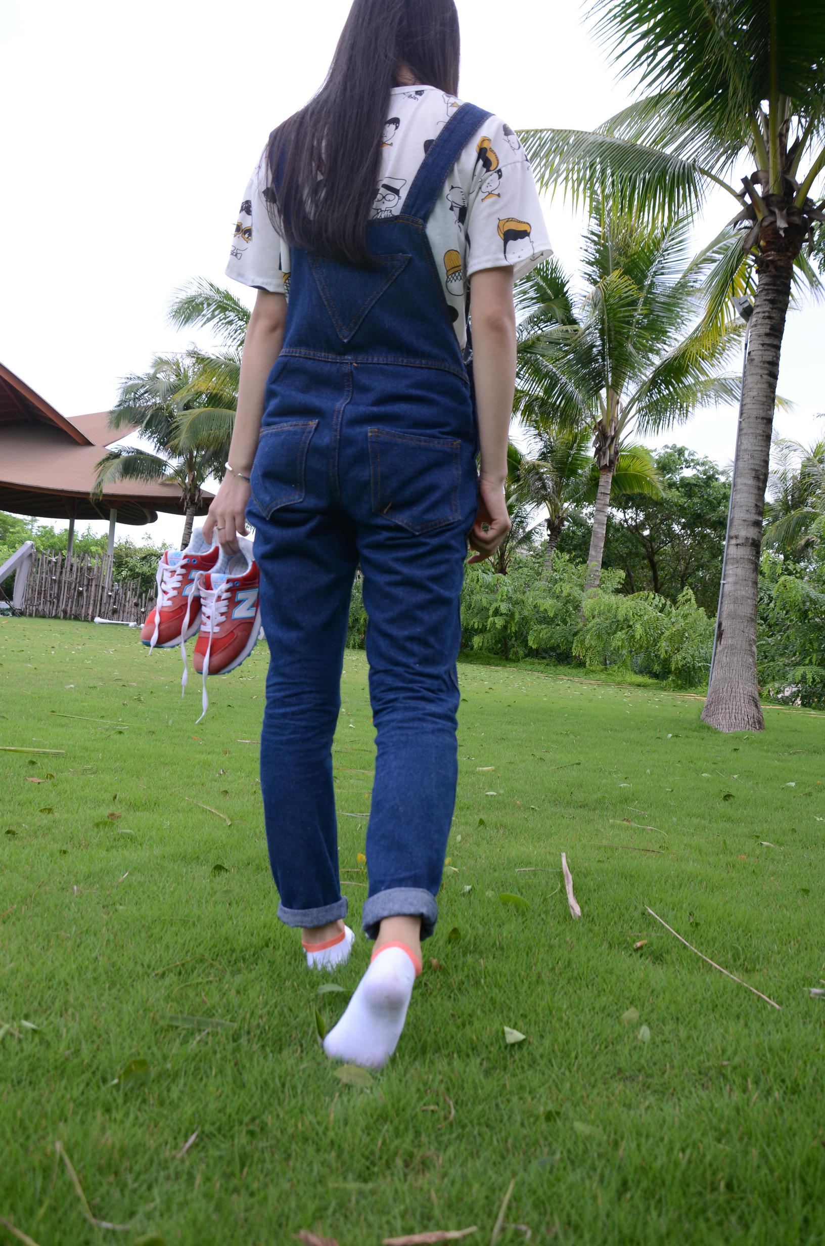 [战前女神] 恋足美腿棉袜女神级摄影套图 142 [272P+767M]_第7集