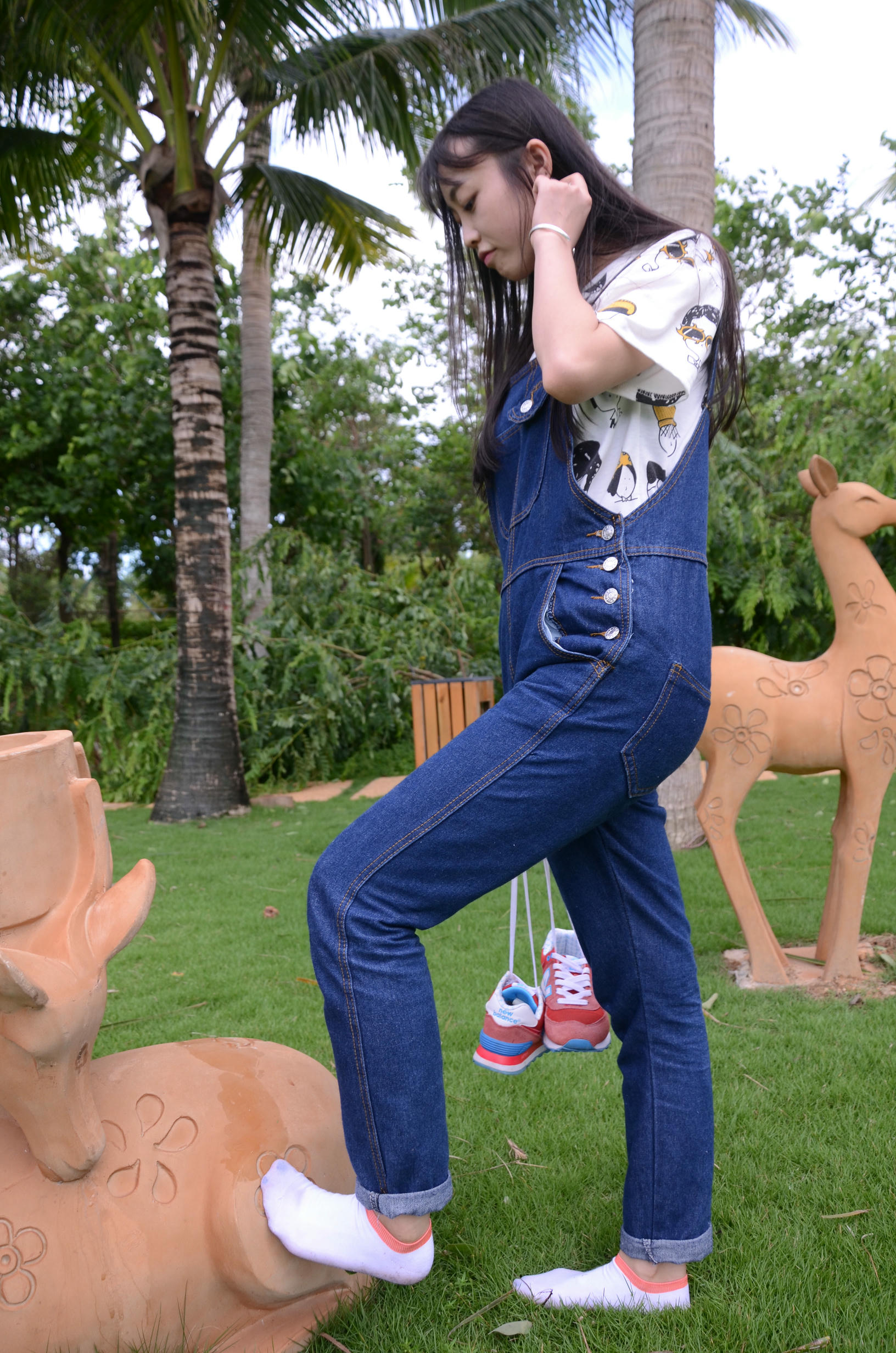 [战前女神] 恋足美腿棉袜女神级摄影套图 142 [272P+767M]_第8集