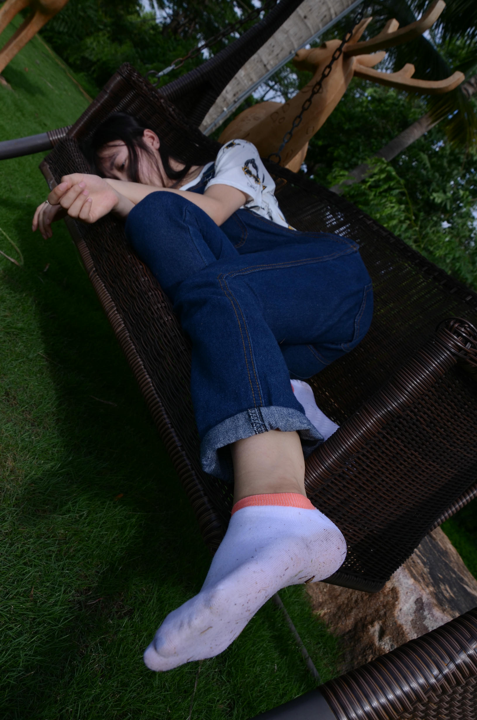 [战前女神] 恋足美腿棉袜女神级摄影套图 142 [272P+767M]_第12集