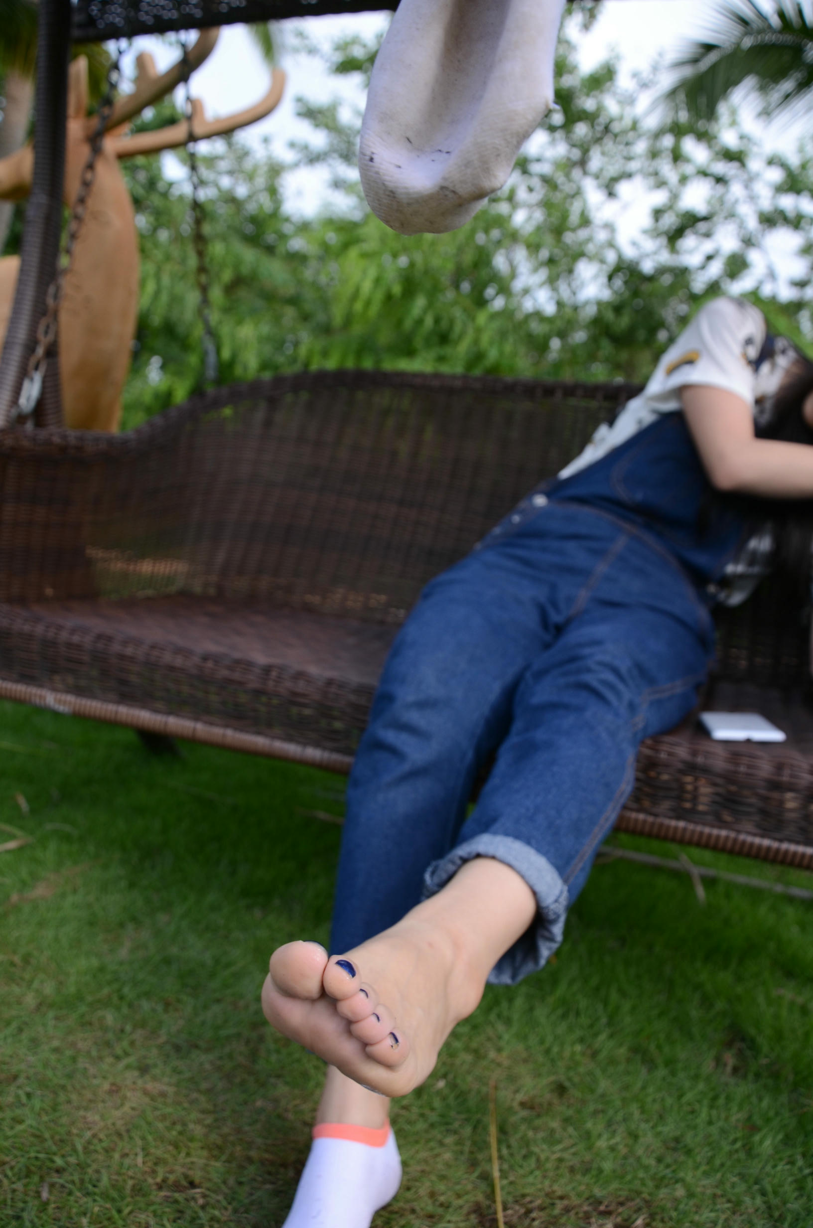 [战前女神] 恋足美腿棉袜女神级摄影套图 142 [272P+767M]_第13集