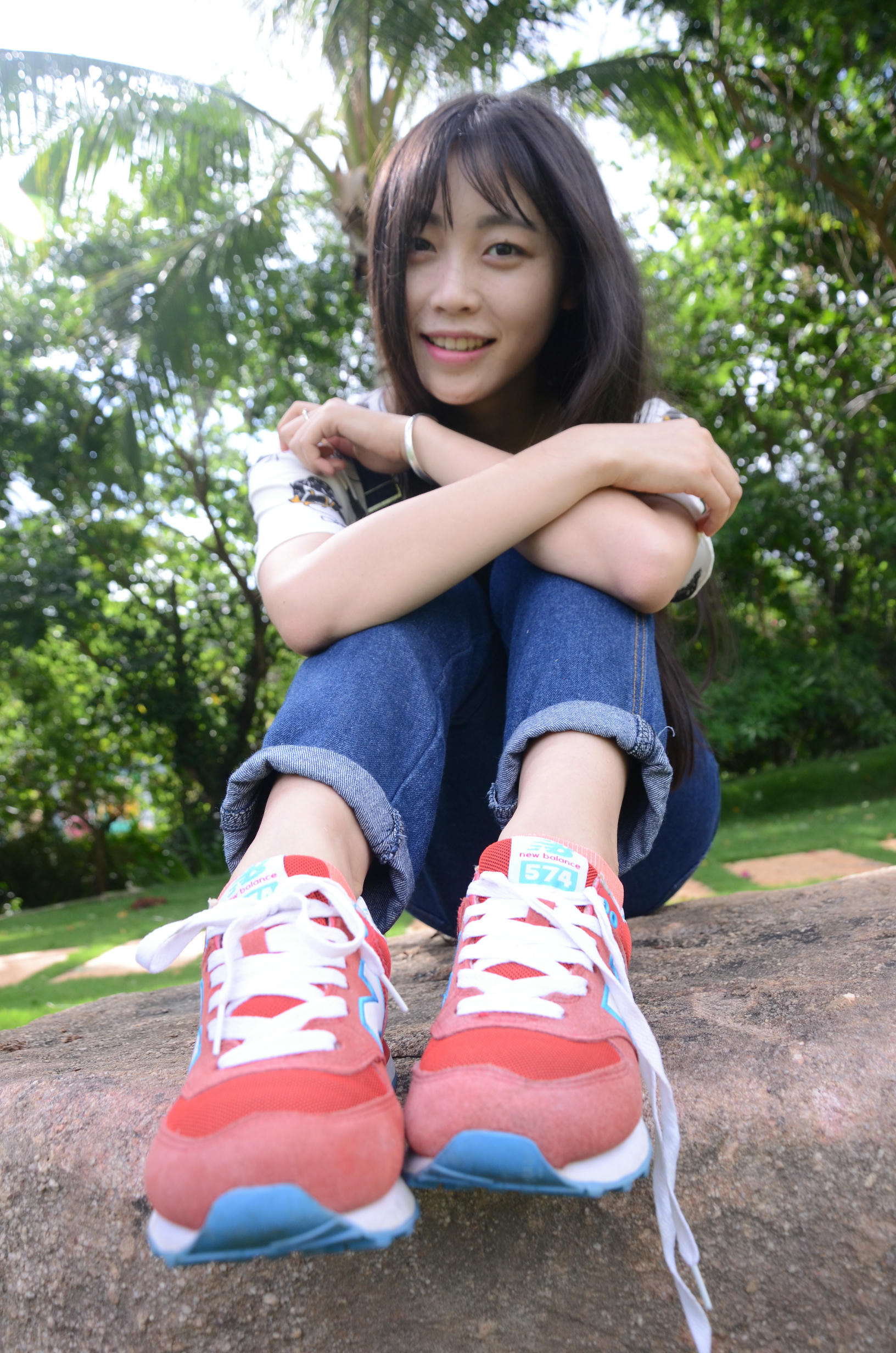 [战前女神] 恋足美腿棉袜女神级摄影套图 142 [272P+767M]_第2集