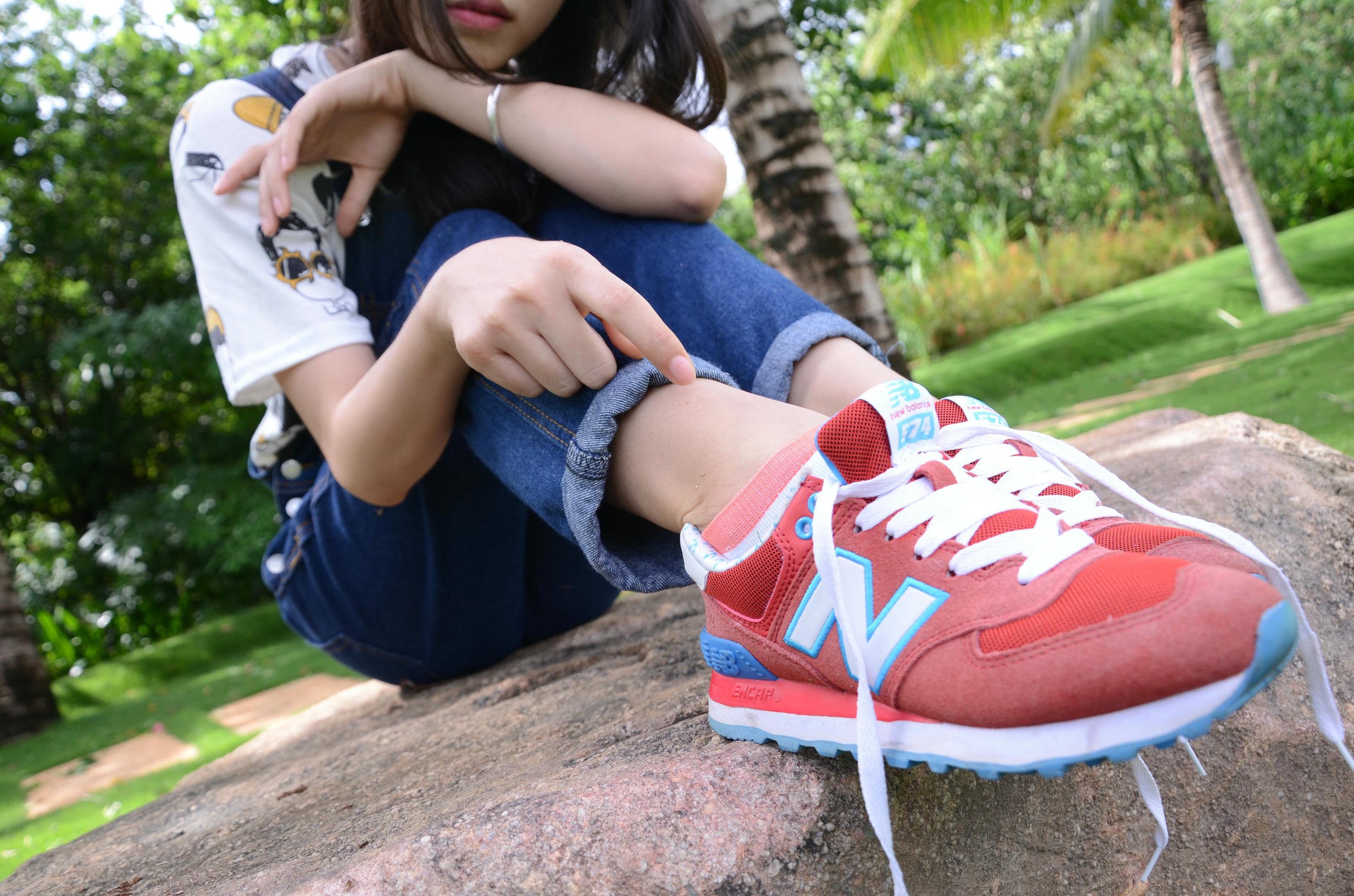 [战前女神] 恋足美腿棉袜女神级摄影套图 142 [272P+767M]_第2集