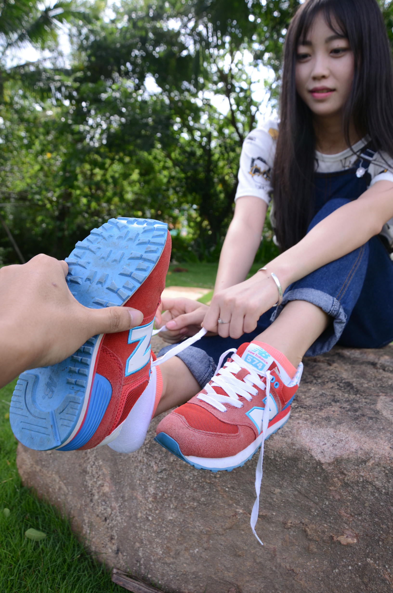 [战前女神] 恋足美腿棉袜女神级摄影套图 142 [272P+767M]_第3集