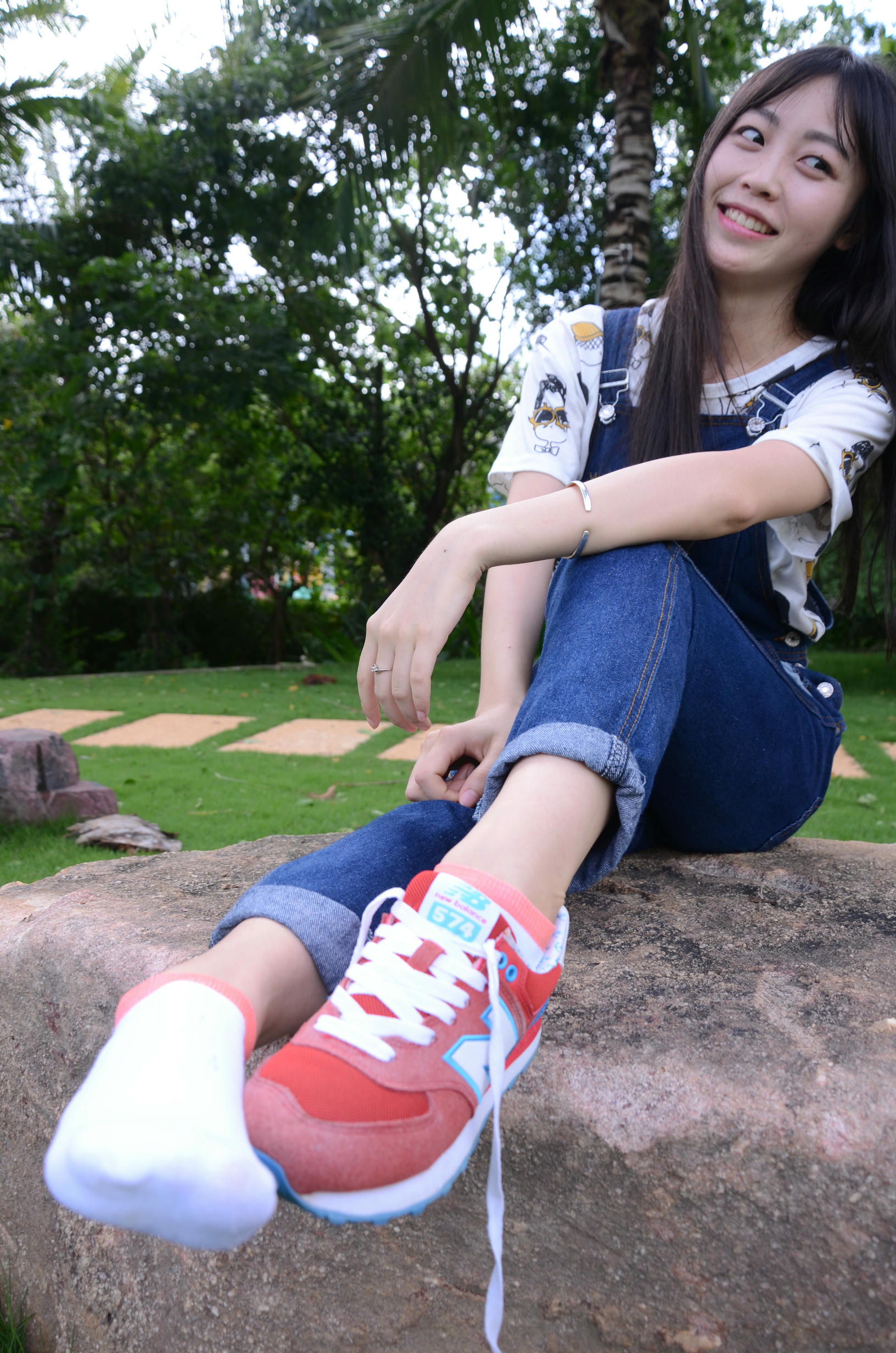 [战前女神] 恋足美腿棉袜女神级摄影套图 142 [272P+767M]_第4集