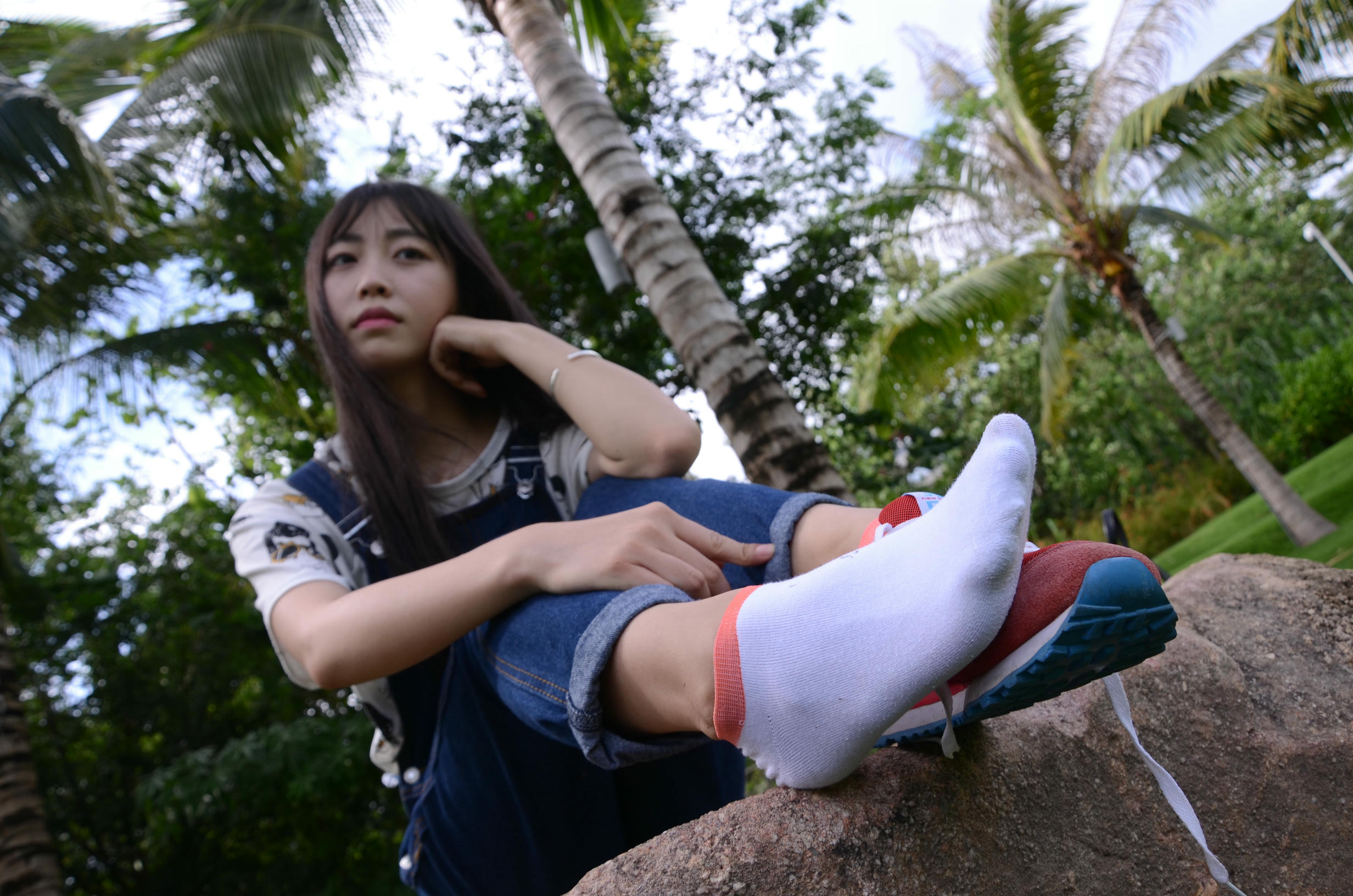 [战前女神] 恋足美腿棉袜女神级摄影套图 142 [272P+767M]_第4集