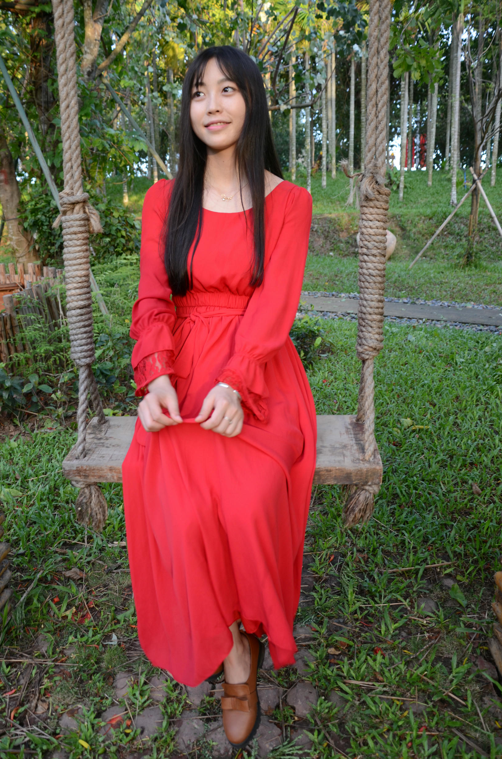 [战前女神] 恋足美腿棉袜女神级摄影套图 143 [345P+918M]_第9集