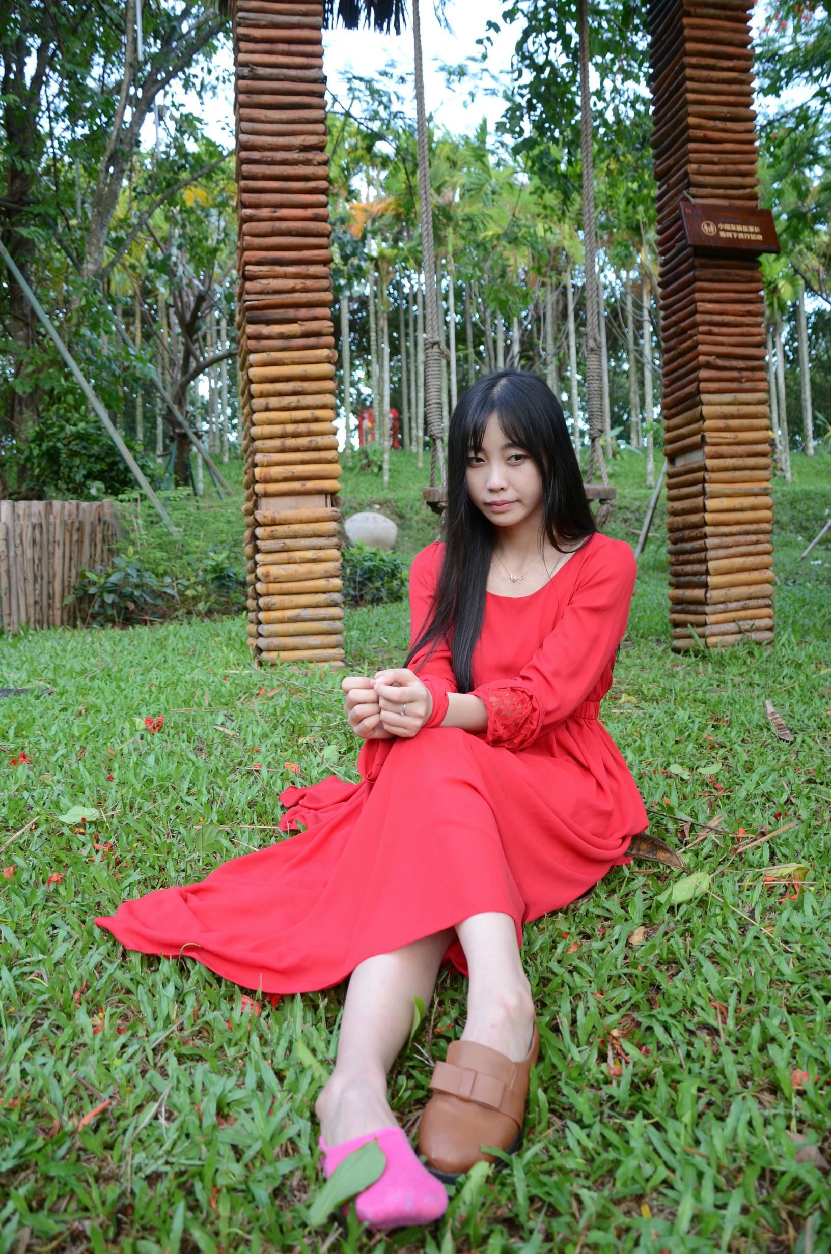 [战前女神] 恋足美腿棉袜女神级摄影套图 143 [345P+918M]_第10集