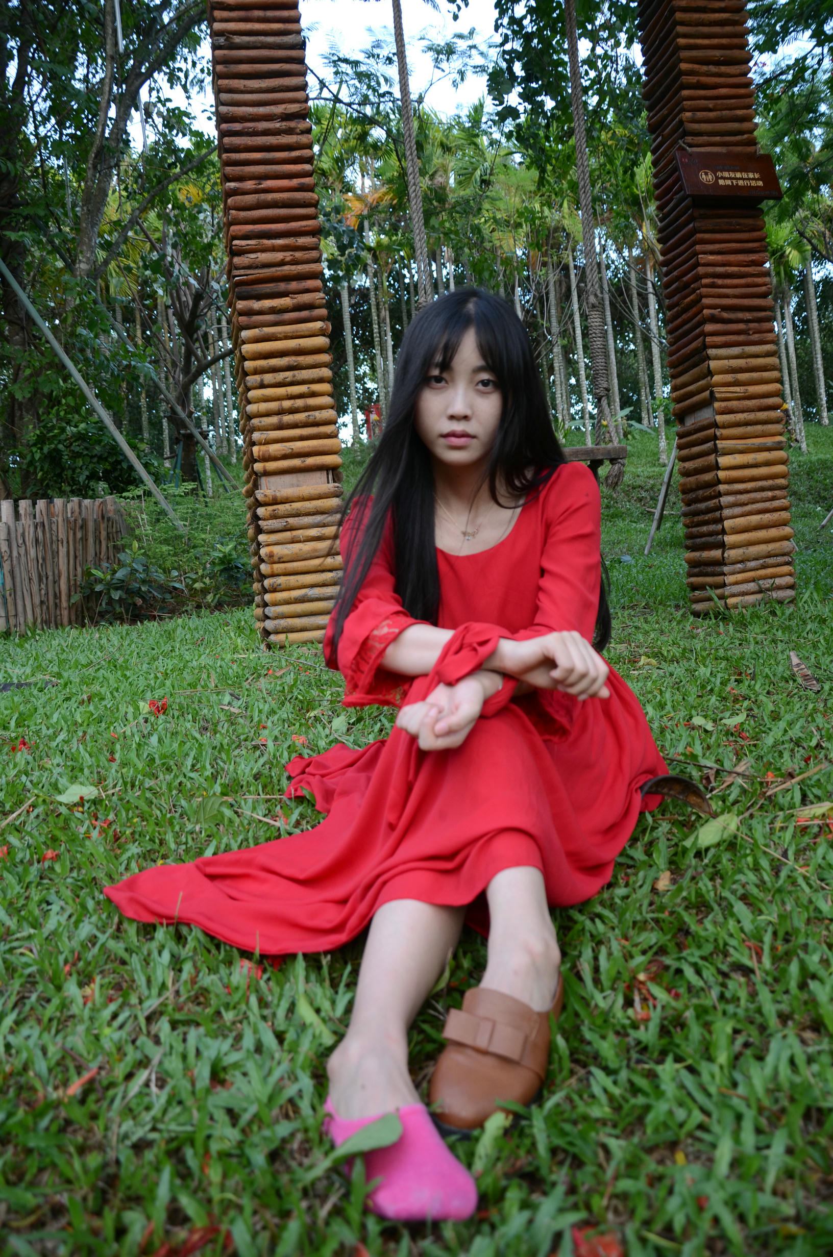 [战前女神] 恋足美腿棉袜女神级摄影套图 143 [345P+918M]_第10集