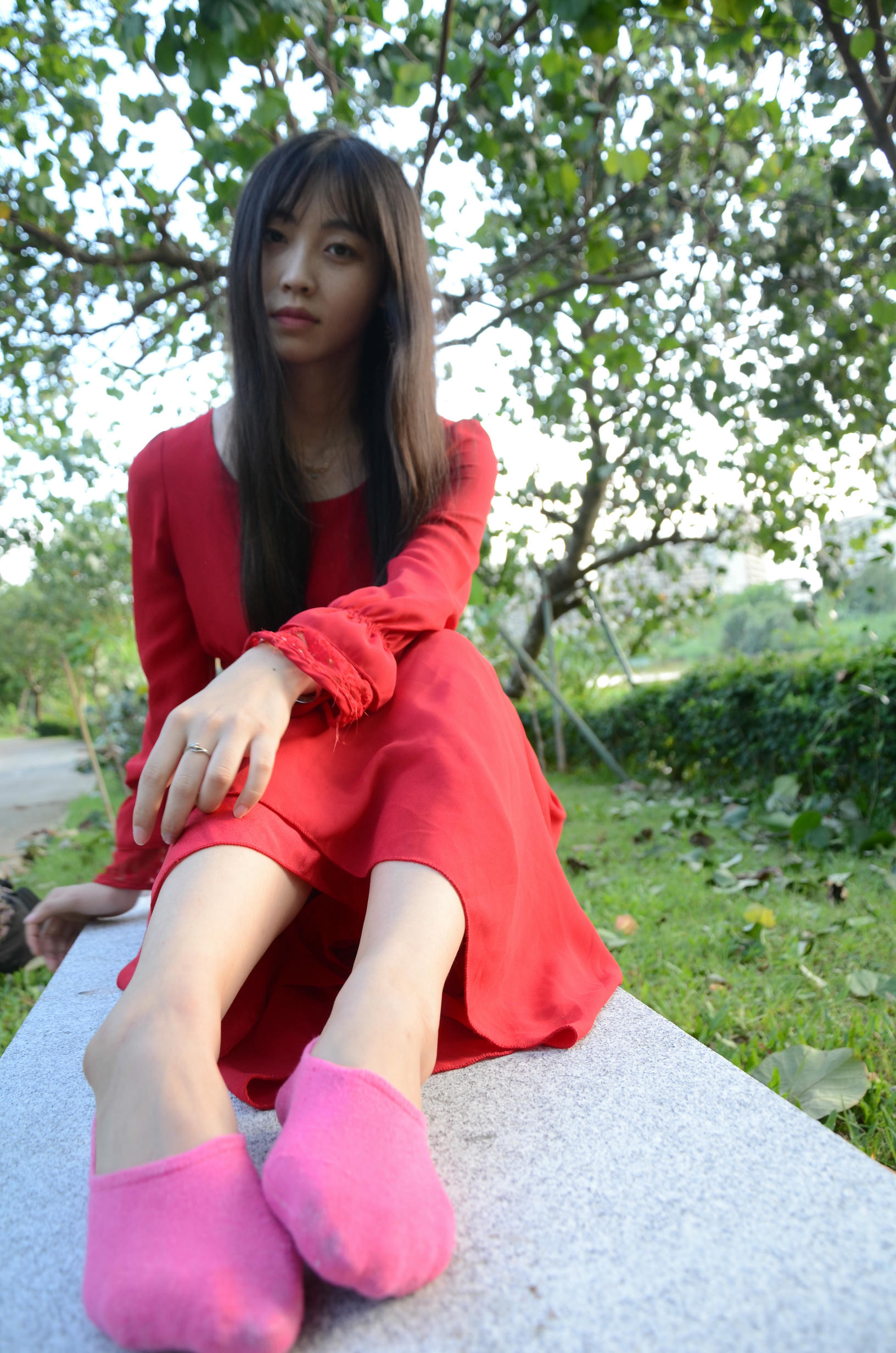 [战前女神] 恋足美腿棉袜女神级摄影套图 143 [345P+918M]_第1集