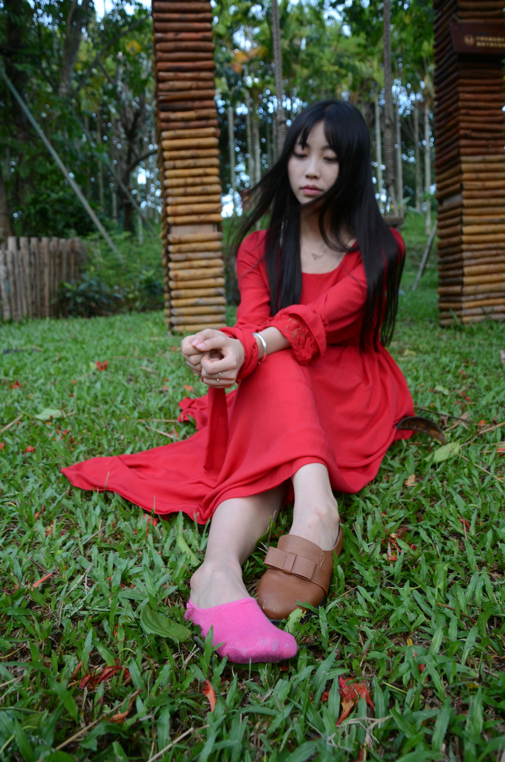 [战前女神] 恋足美腿棉袜女神级摄影套图 143 [345P+918M]_第10集