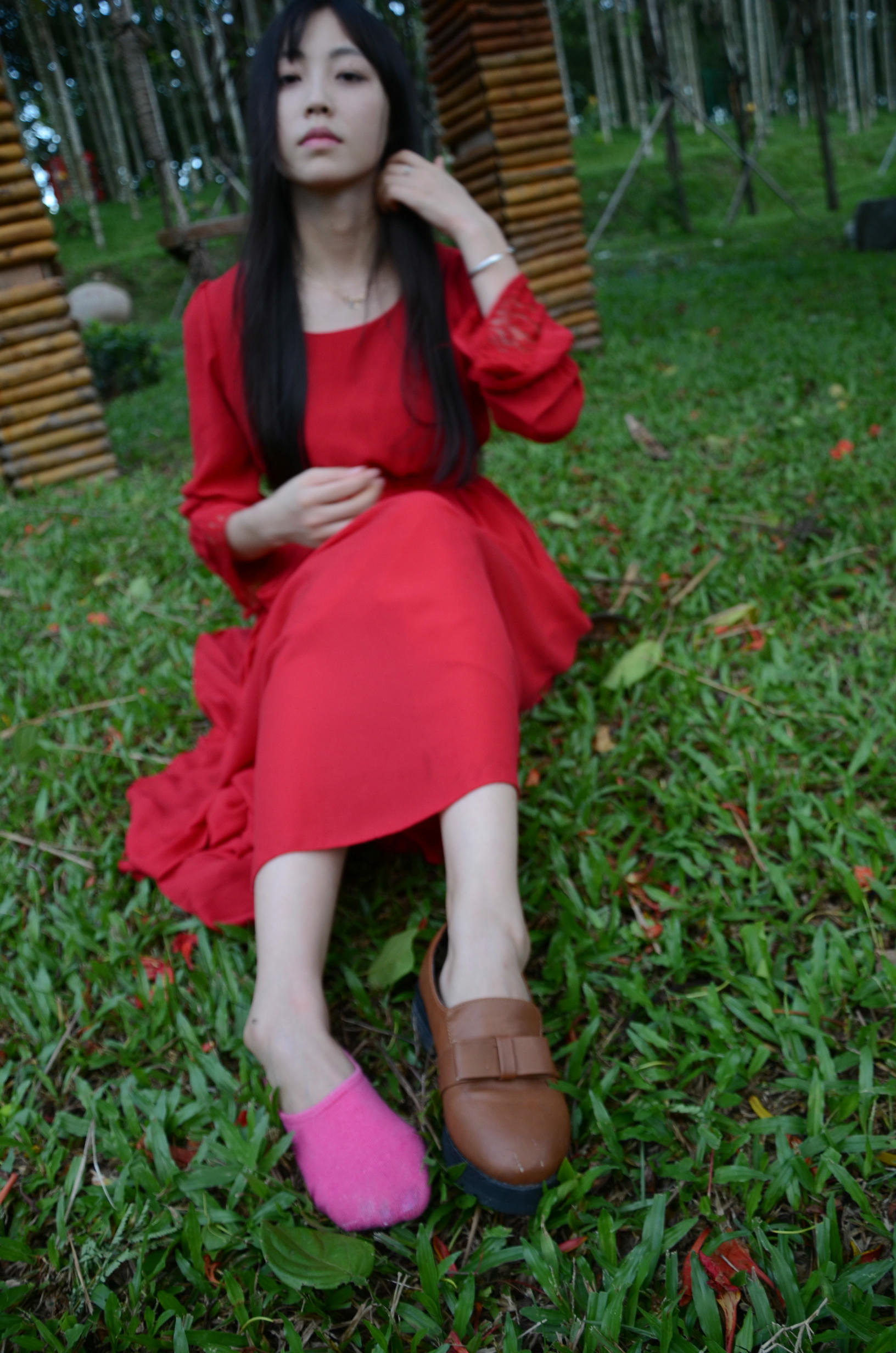 [战前女神] 恋足美腿棉袜女神级摄影套图 143 [345P+918M]_第11集