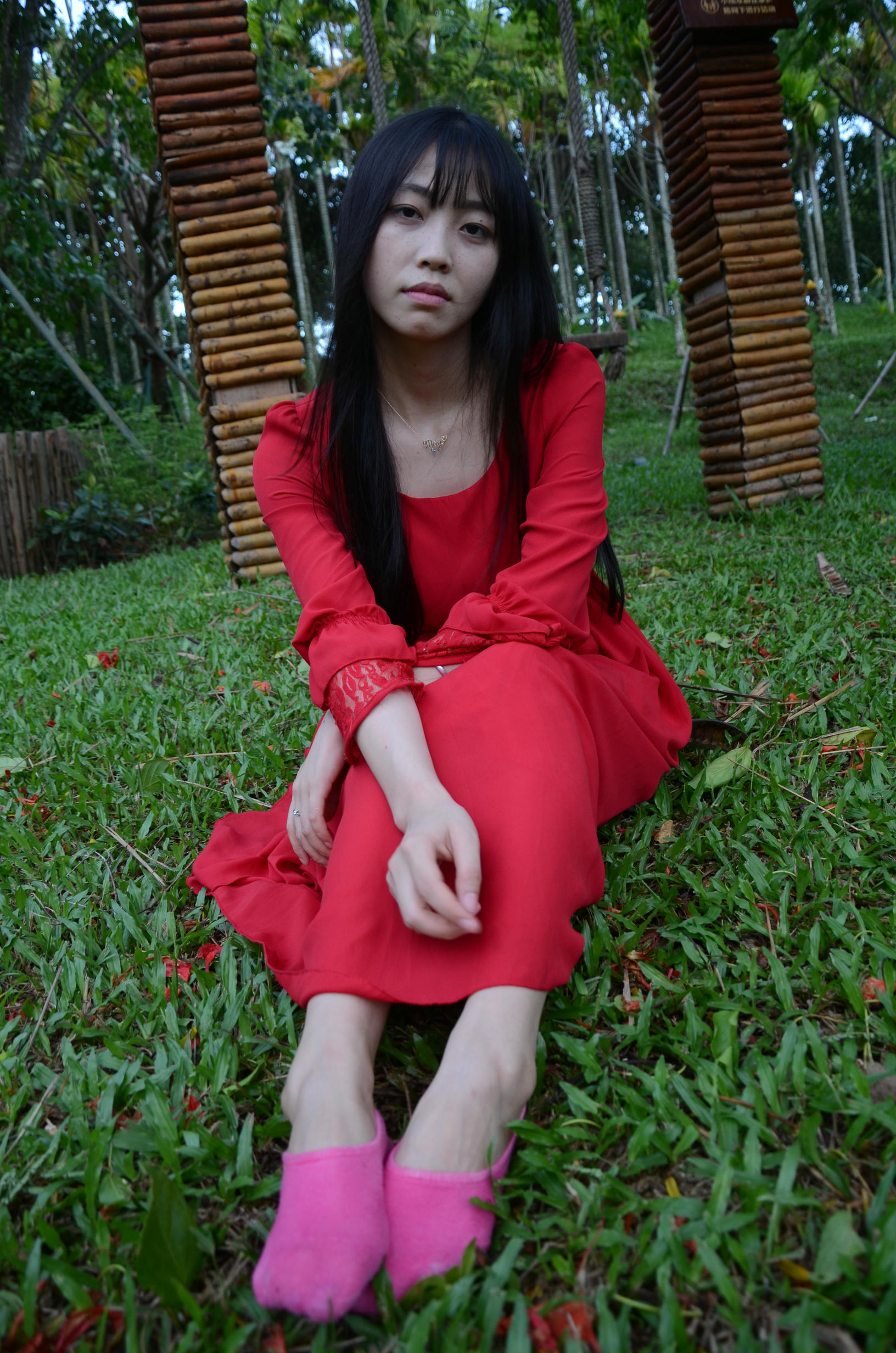 [战前女神] 恋足美腿棉袜女神级摄影套图 143 [345P+918M]_第11集