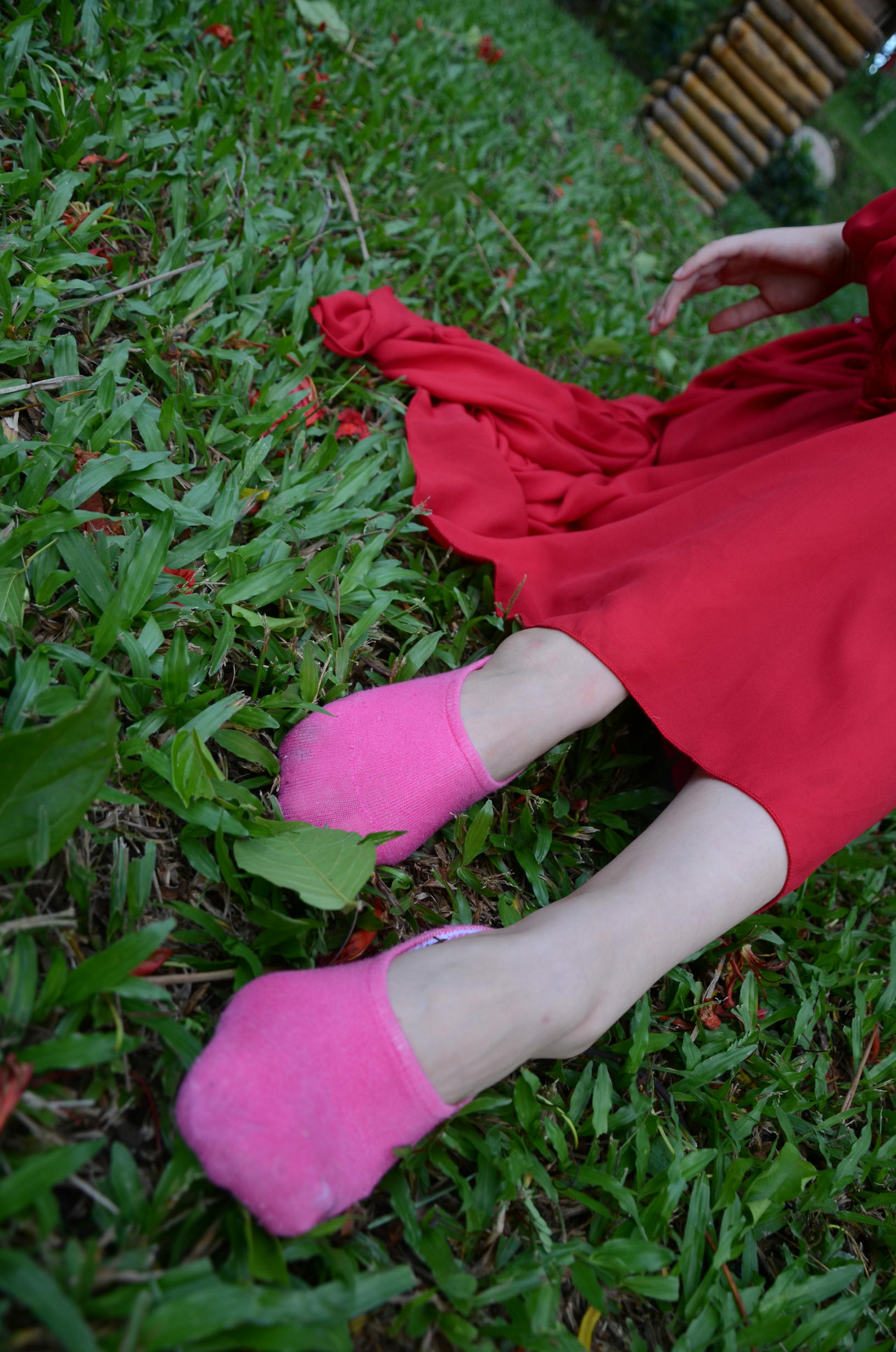 [战前女神] 恋足美腿棉袜女神级摄影套图 143 [345P+918M]_第11集