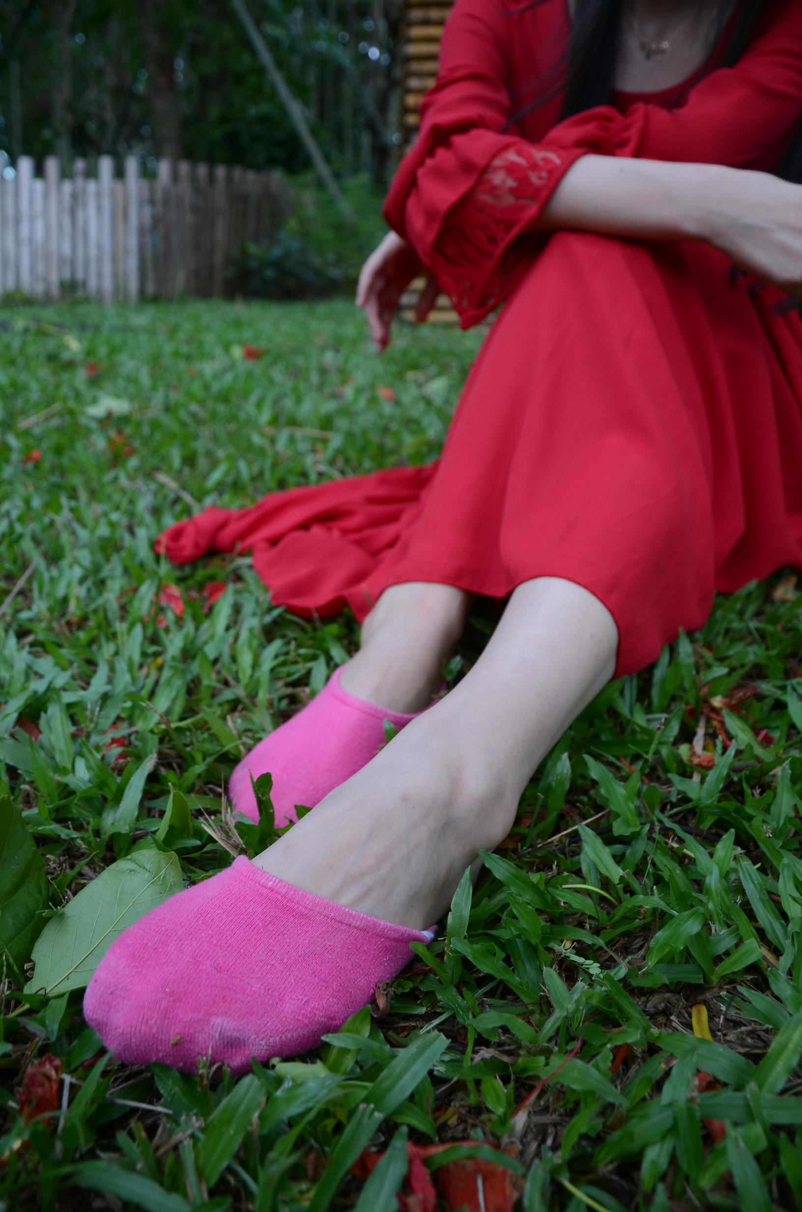 [战前女神] 恋足美腿棉袜女神级摄影套图 143 [345P+918M]_第12集